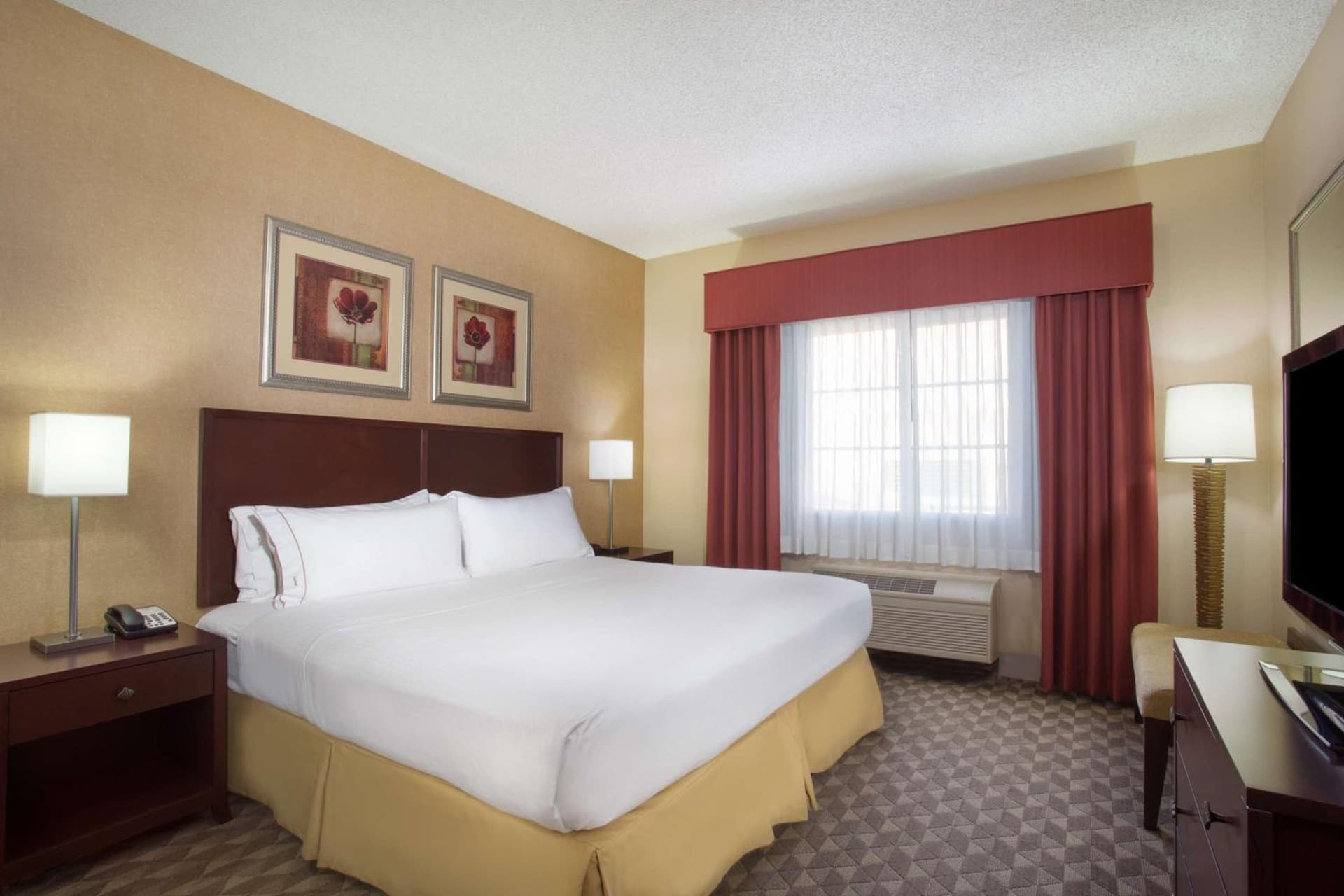 King Suite - Non-Smoking at Best Western Downtown Phoenix in Phoenix, AZ