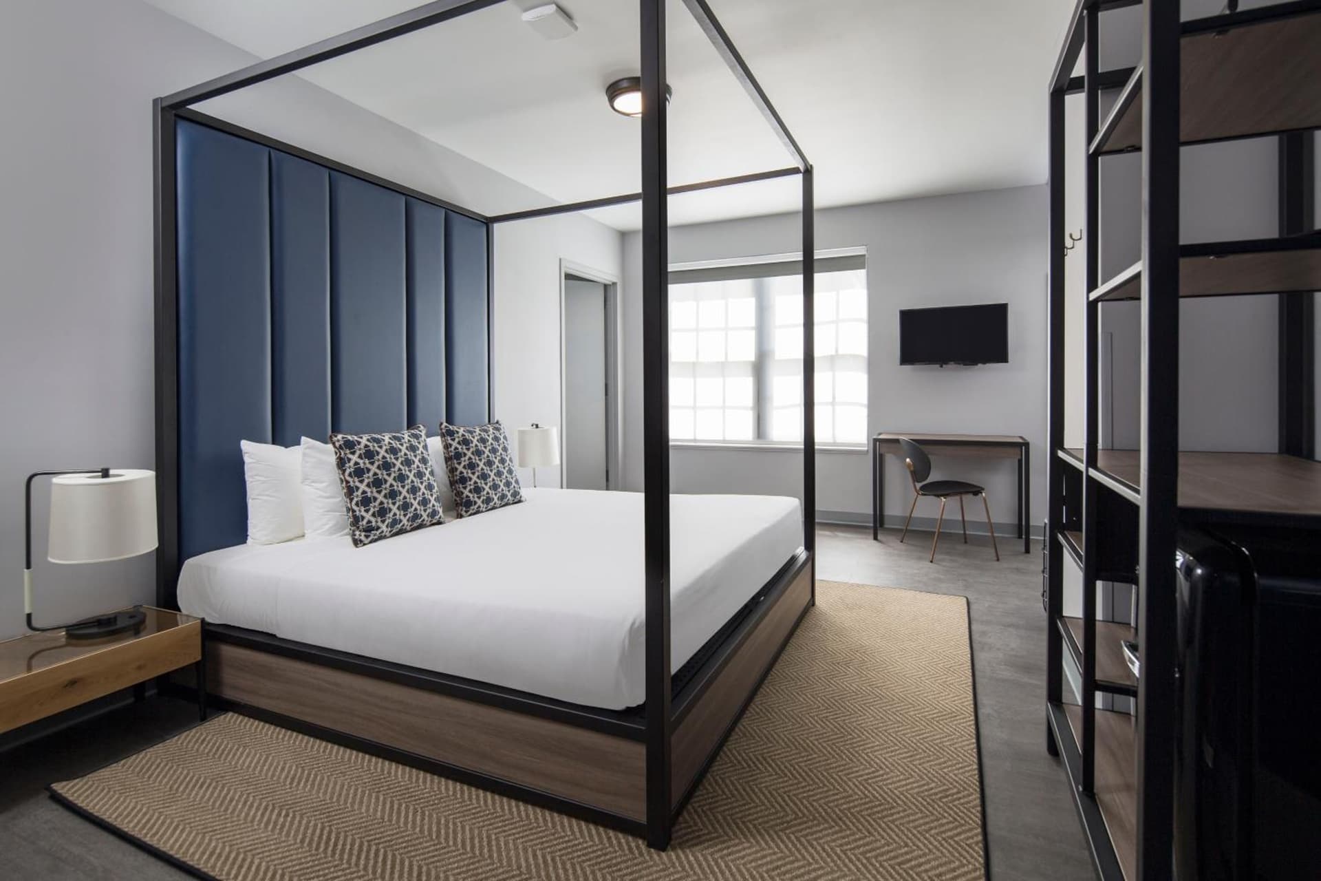Junior Suite at Hotel Rendale Miami in Miami Beach, FL