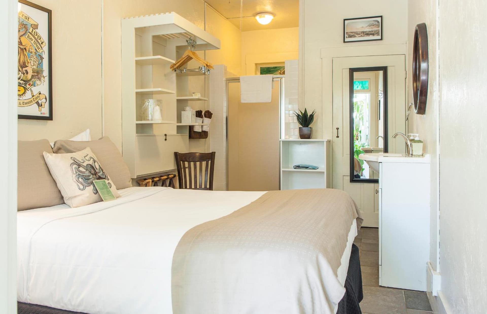 Queen Island Room at Eden House in Key West, FL