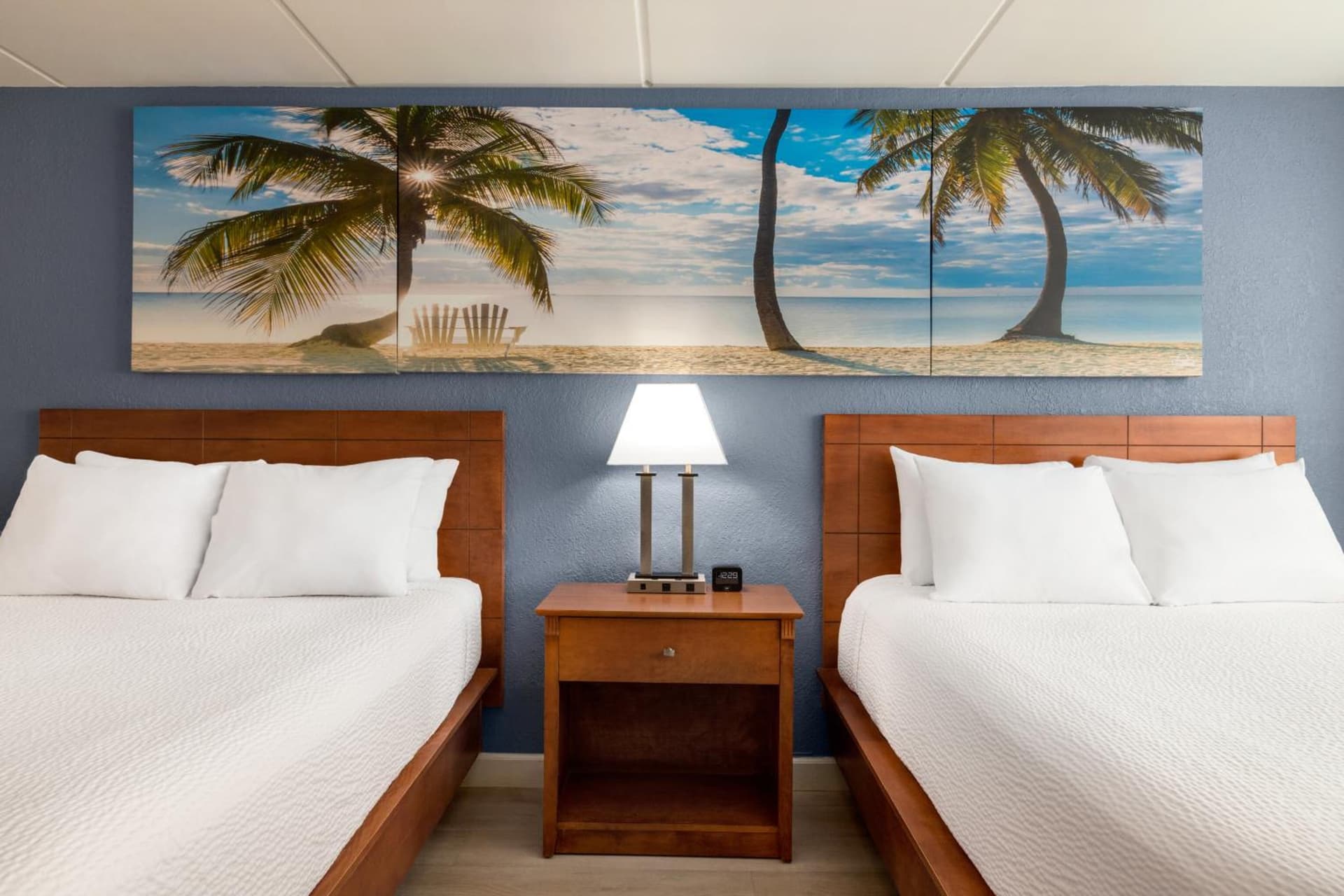 Double Room with Tub - Disability Access / Non Smoking at enVision Hotel Miami International Airport in Miami, FL
