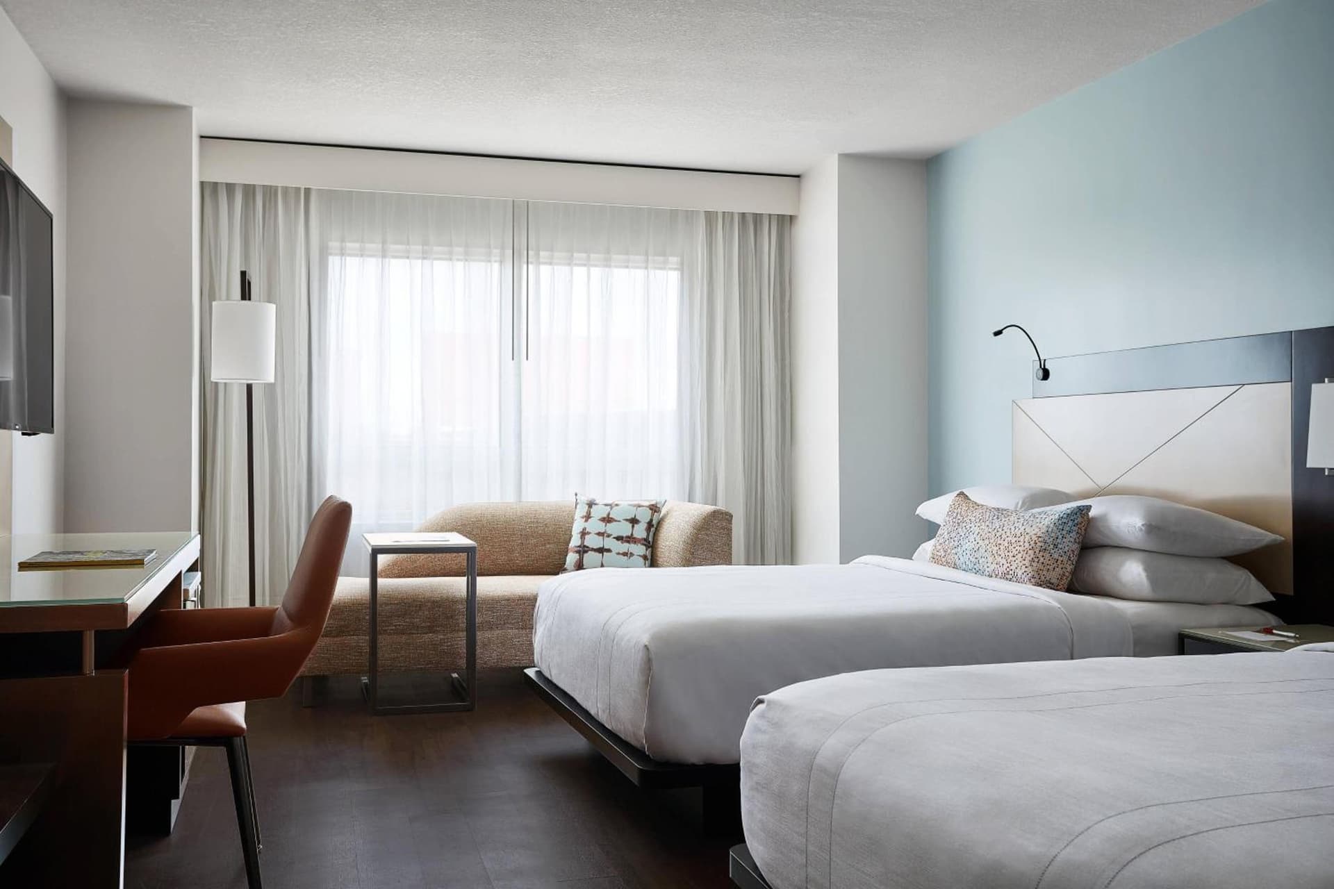 Queen Room at Marriott Orlando Downtown in Orlando, FL
