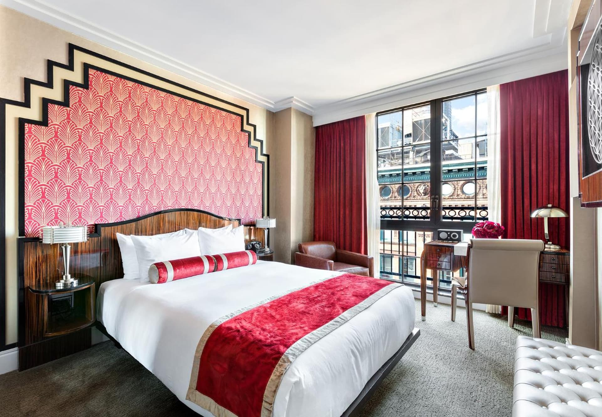 Grove Queen Empire View at Walker Hotel Greenwich Village in New York, NY