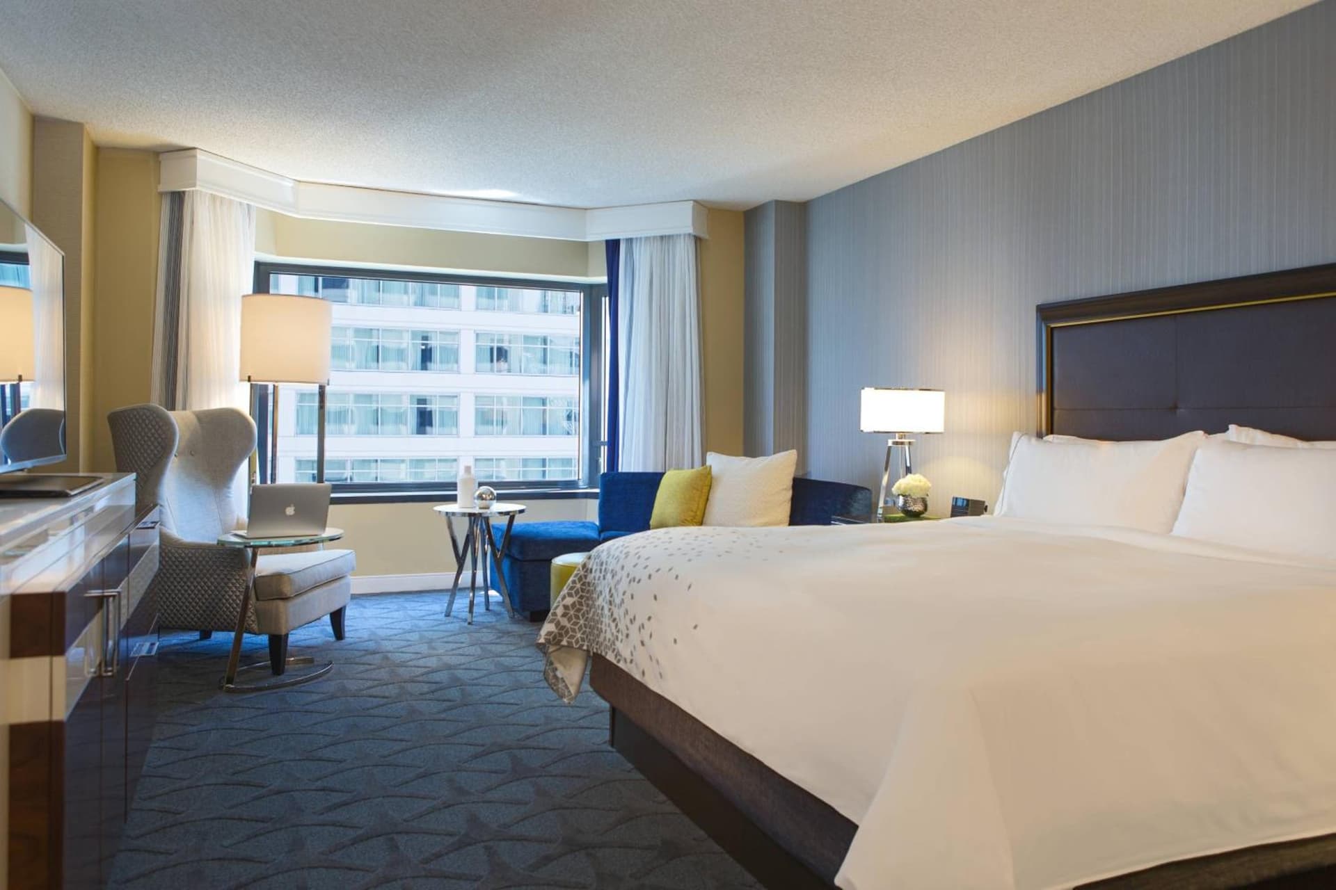 High Floor, Guest room, 1 King at Renaissance Chicago Downtown Hotel in Chicago, IL