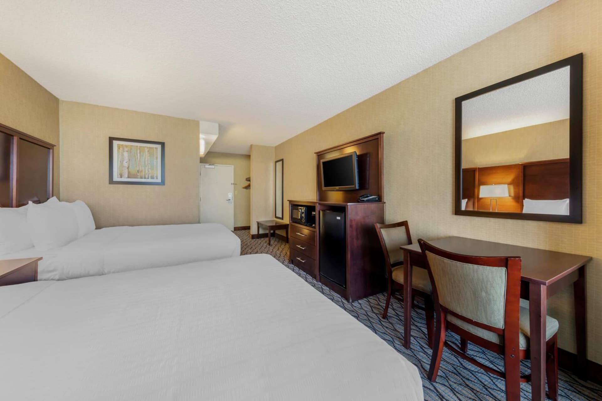 Accessible Room, 2 Double Beds, Accessible Tub, Non-Smoking at Clarion Hotel Anaheim Resort in Anaheim, CA