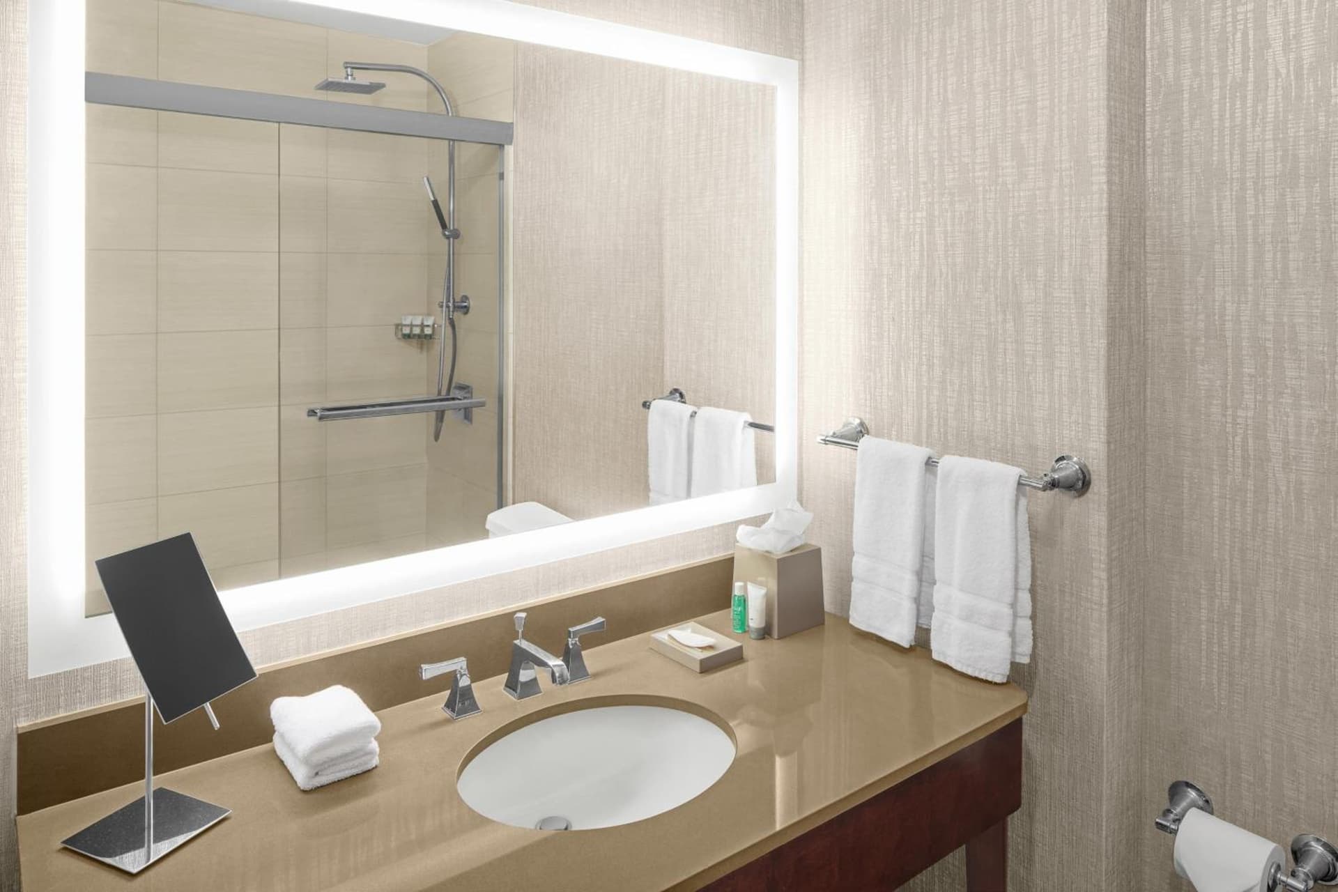 Traditional Double, Guest room, 2 Double at The Westin New York Grand Central in New York, NY