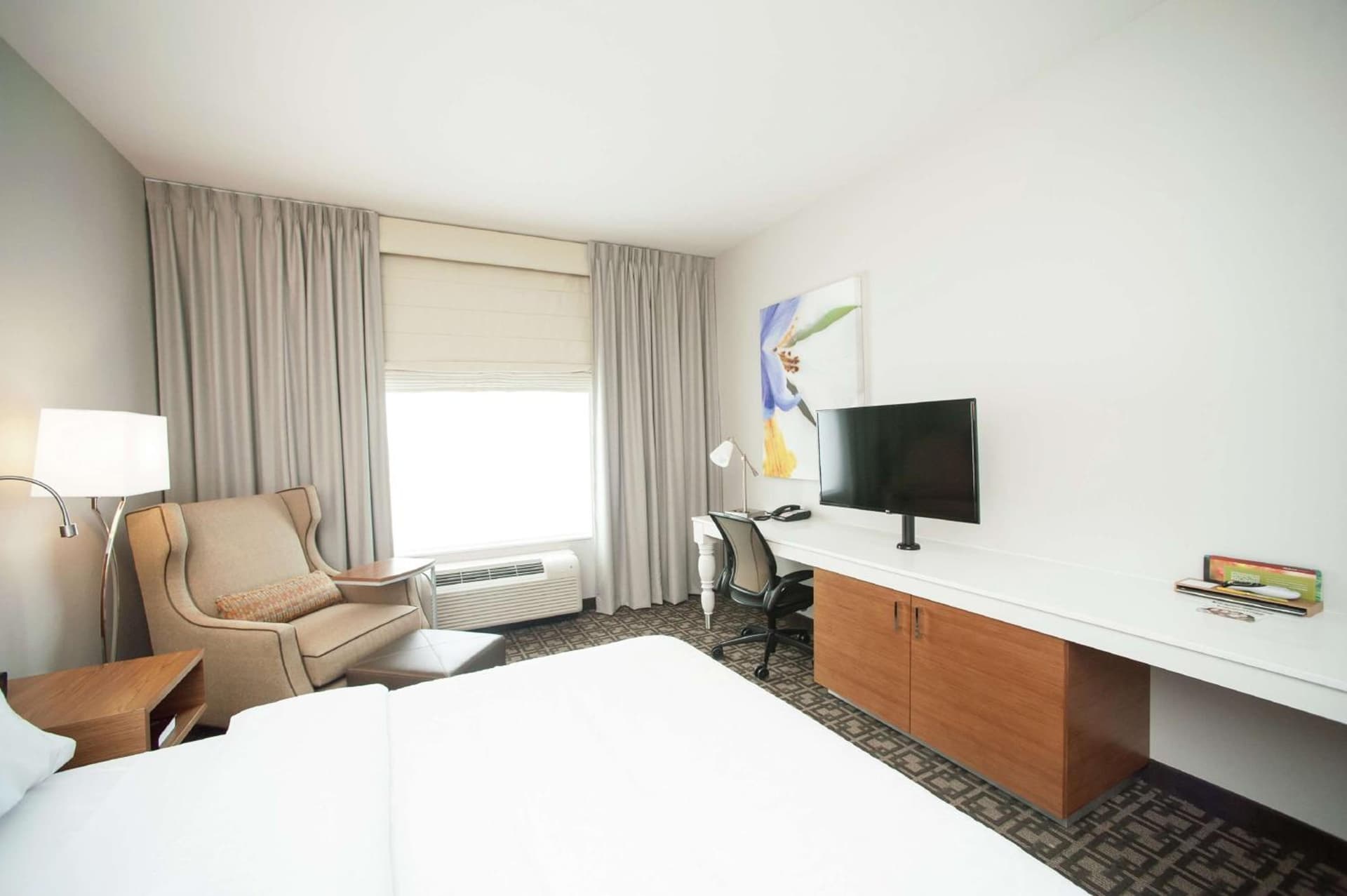 King Room at Hilton Garden Inn San Antonio-Live Oak Conference Center in San Antonio, TX