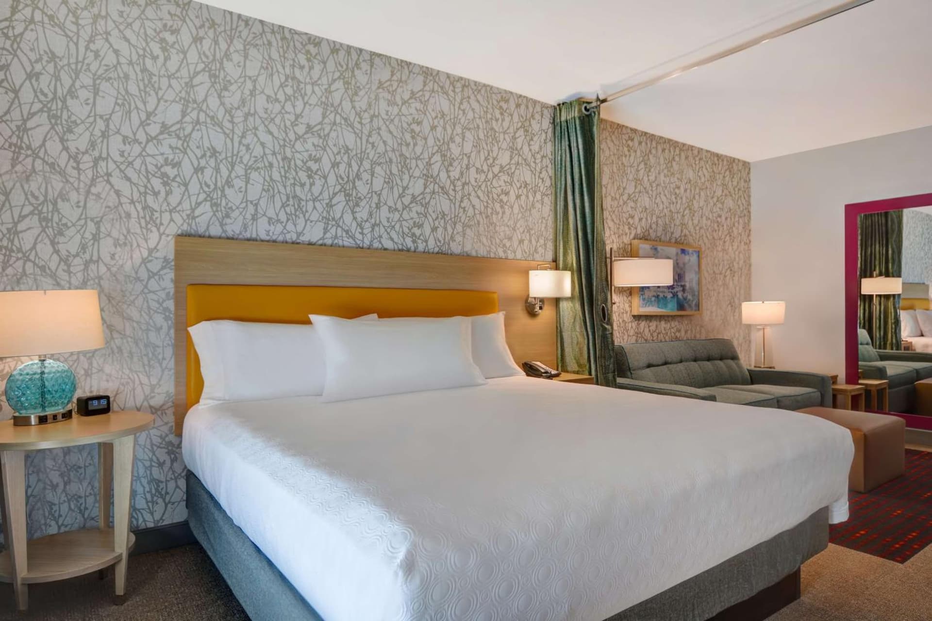 King Studio Suite - Hearing Accessible/Non-Smoking at Home2 Suites by Hilton, Sarasota I-75 Bee Ridge, Fl in Sarasota, FL