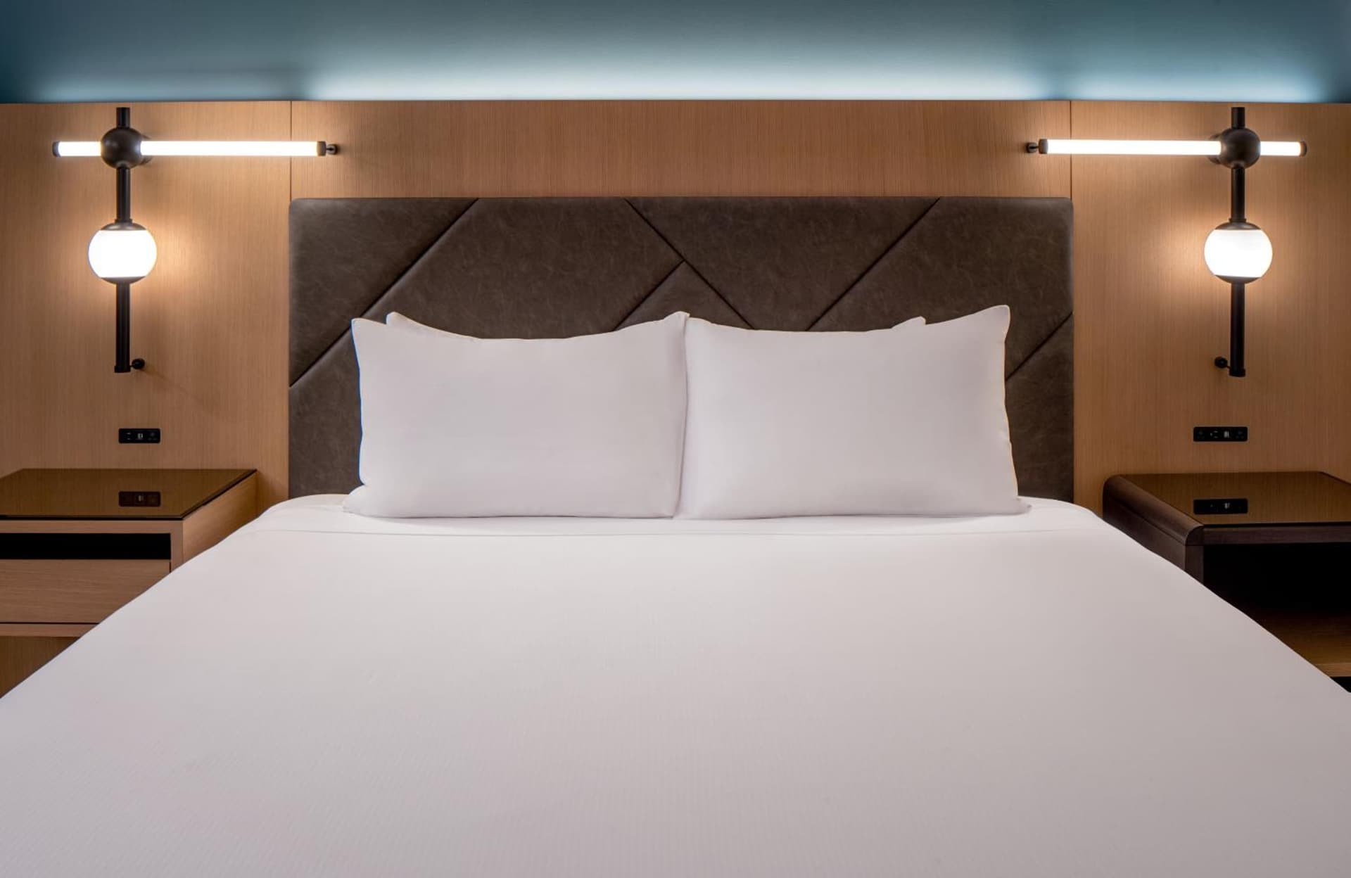 King Room with Bay View at Hyatt Regency San Francisco in San Francisco, CA