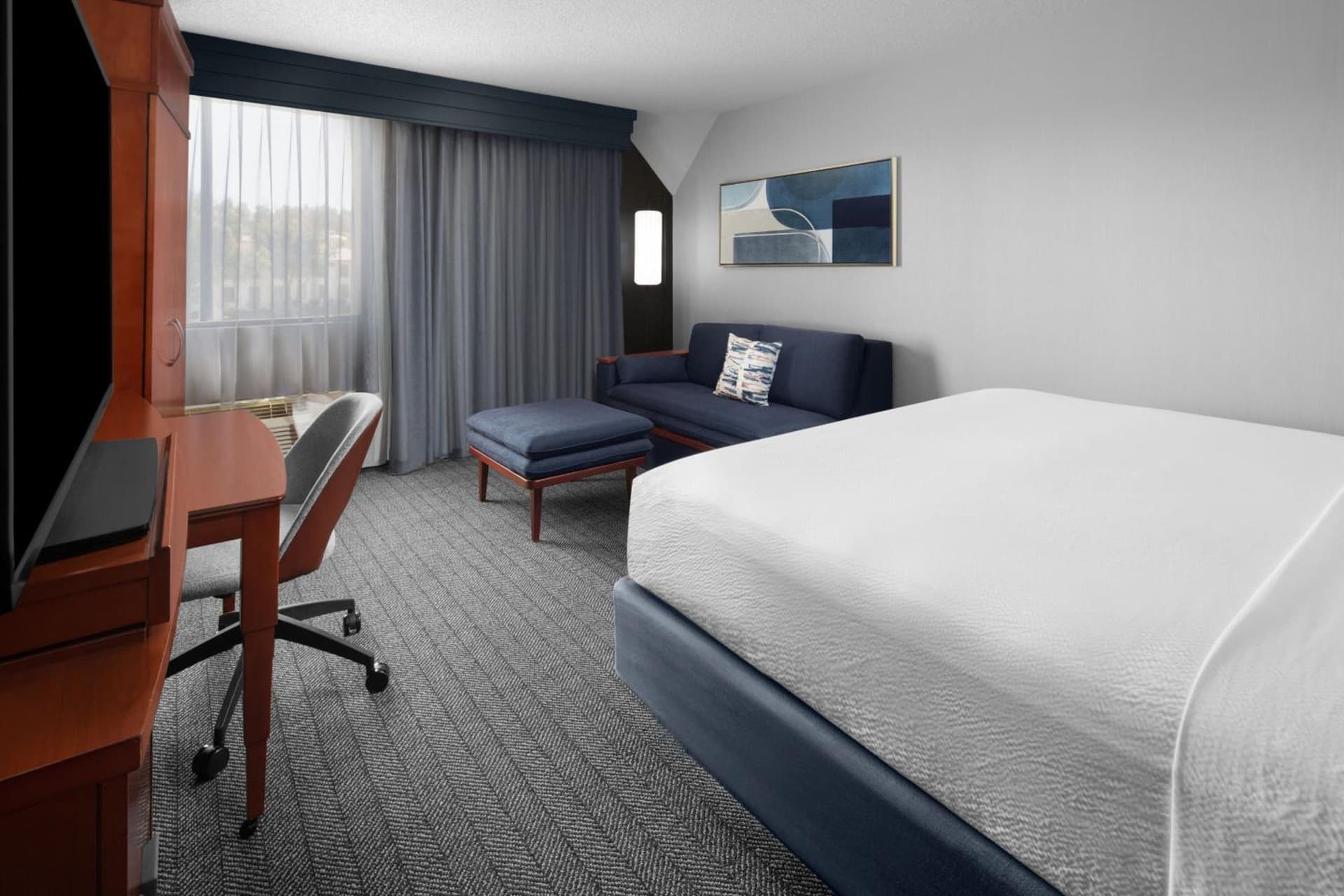 King Room at Courtyard by Marriott San Diego Rancho Bernardo in Rancho Bernardo, CA