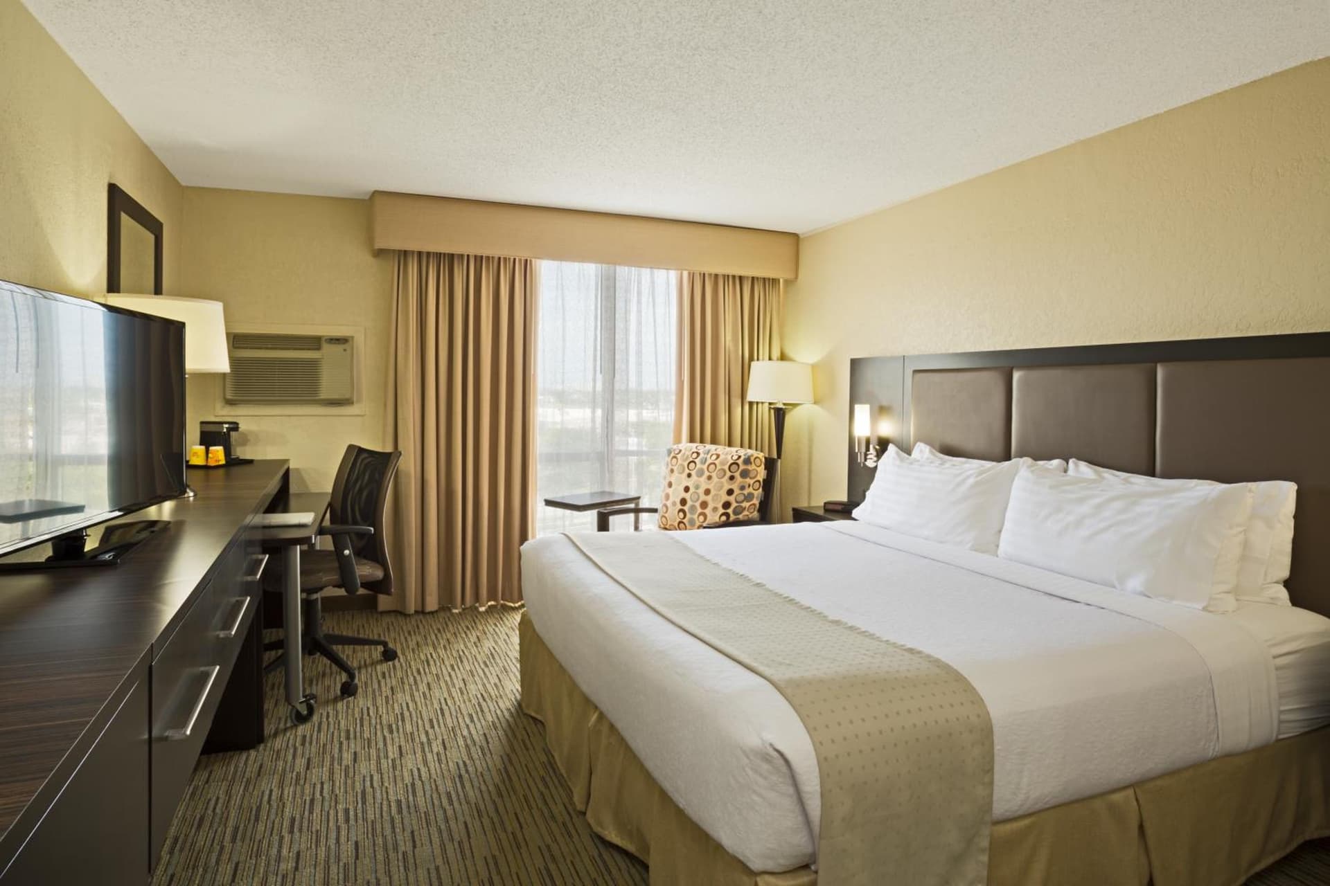 Standard King Room at Holiday Inn Miami International Airport by IHG in Miami, FL