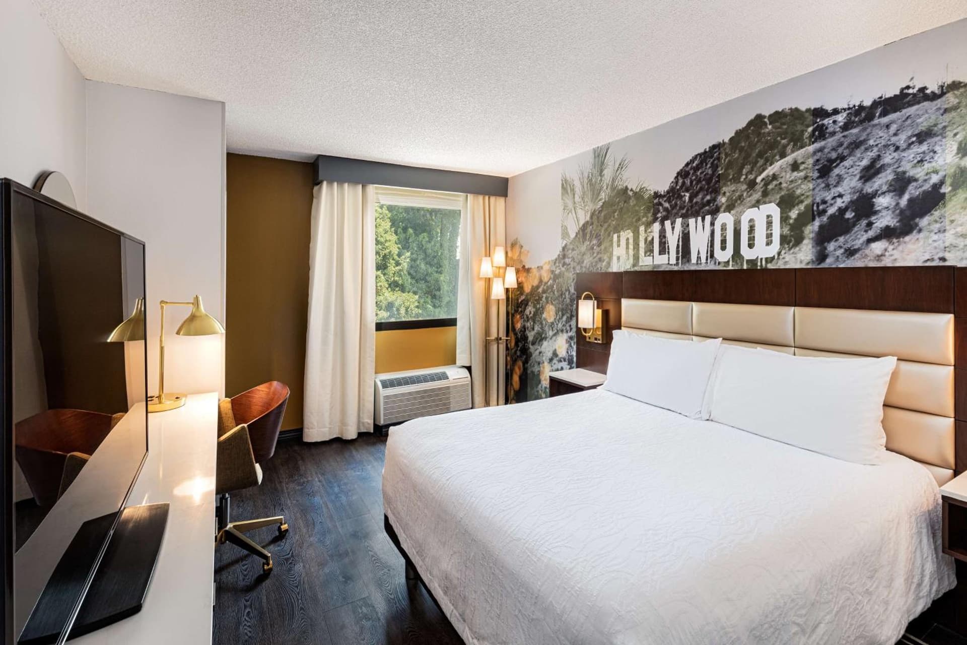 King Room at Hilton Garden Inn Los Angeles / Hollywood in Los Angeles, CA