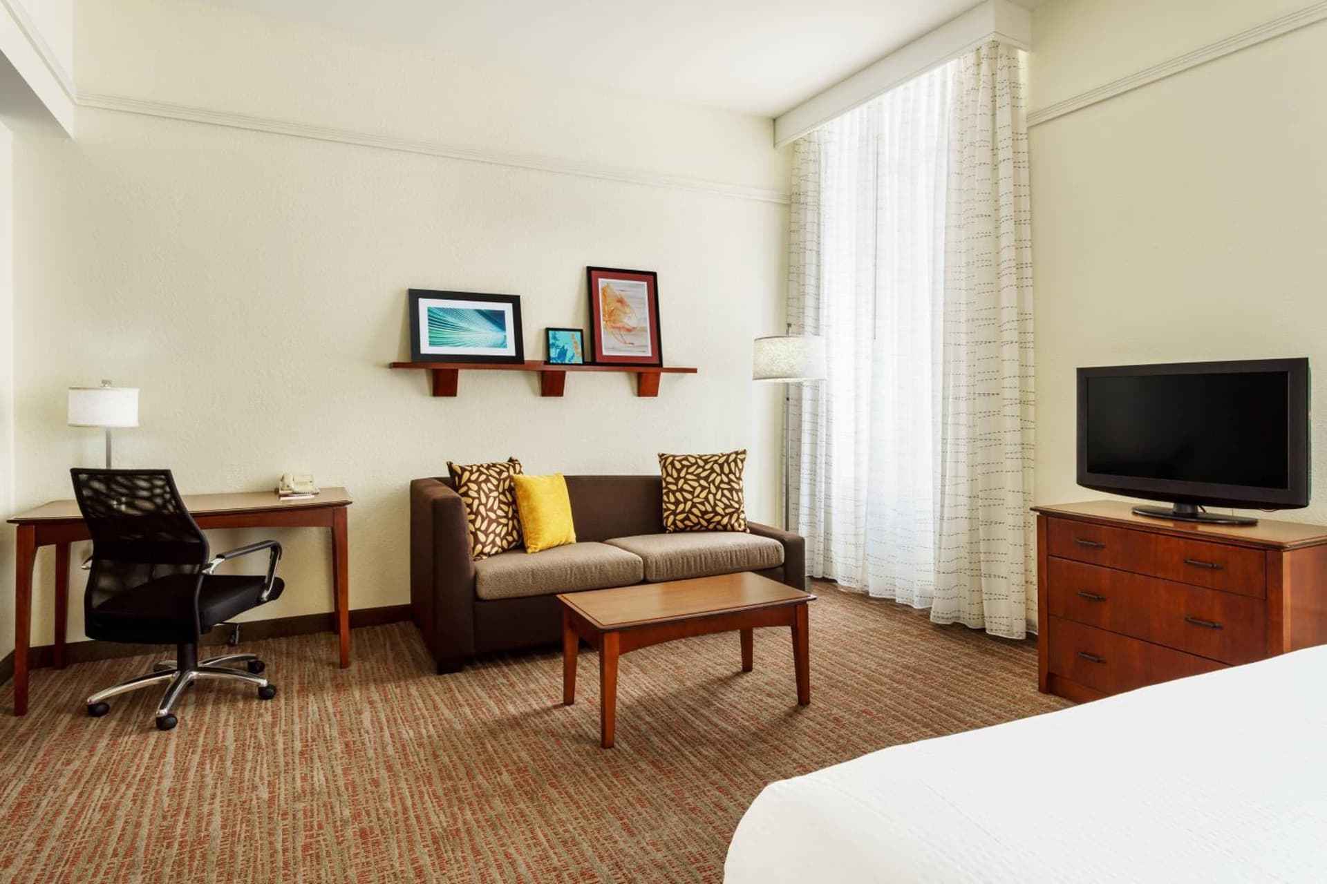 Queen Studio with Sofa Bed at Residence Inn Houston Downtown/Convention Center in Houston, TX