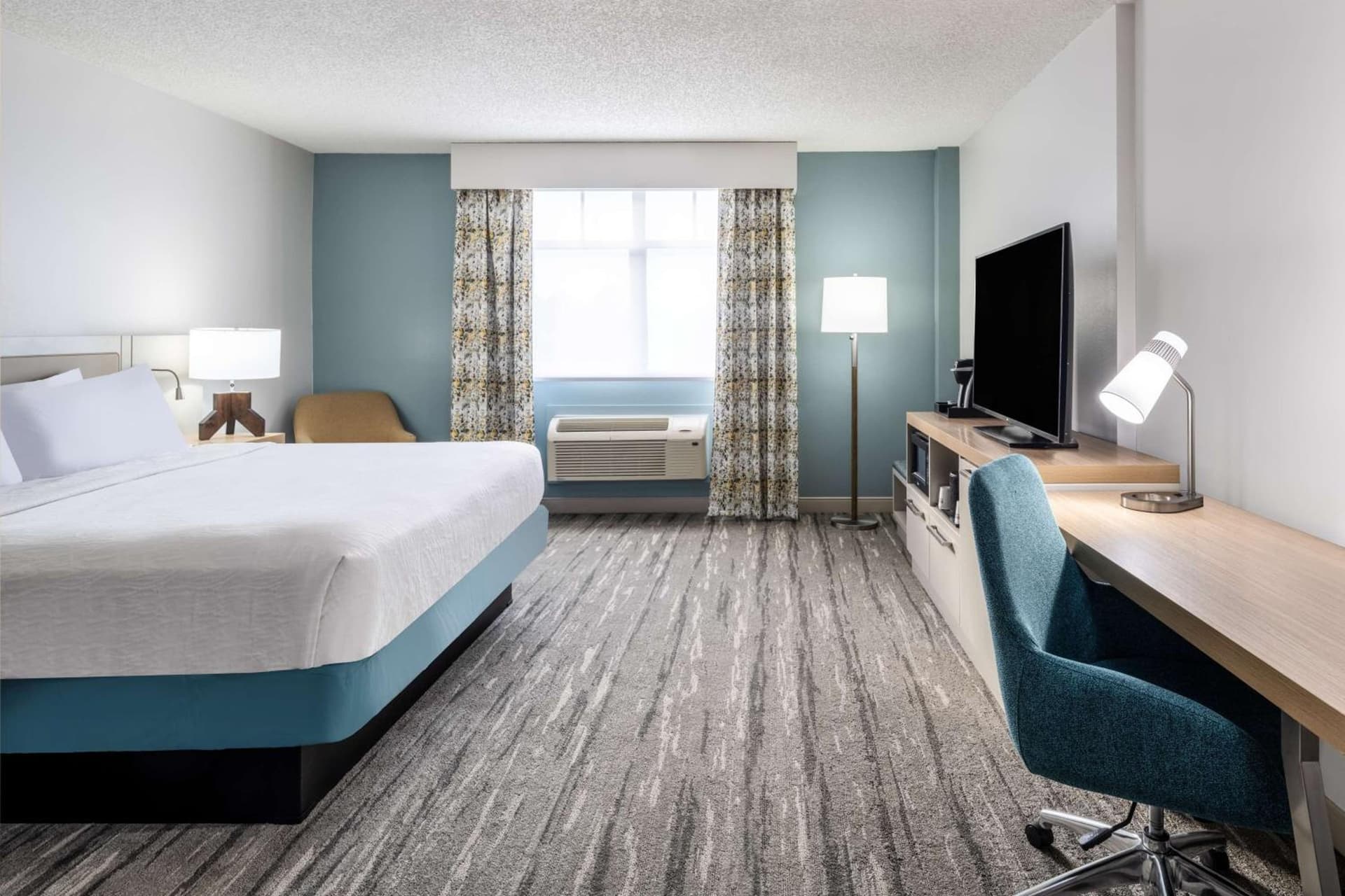 King Room - Hearing Access at Hilton Garden Inn Jacksonville Ponte Vedra Sawgrass in Ponte Vedra Beach, FL