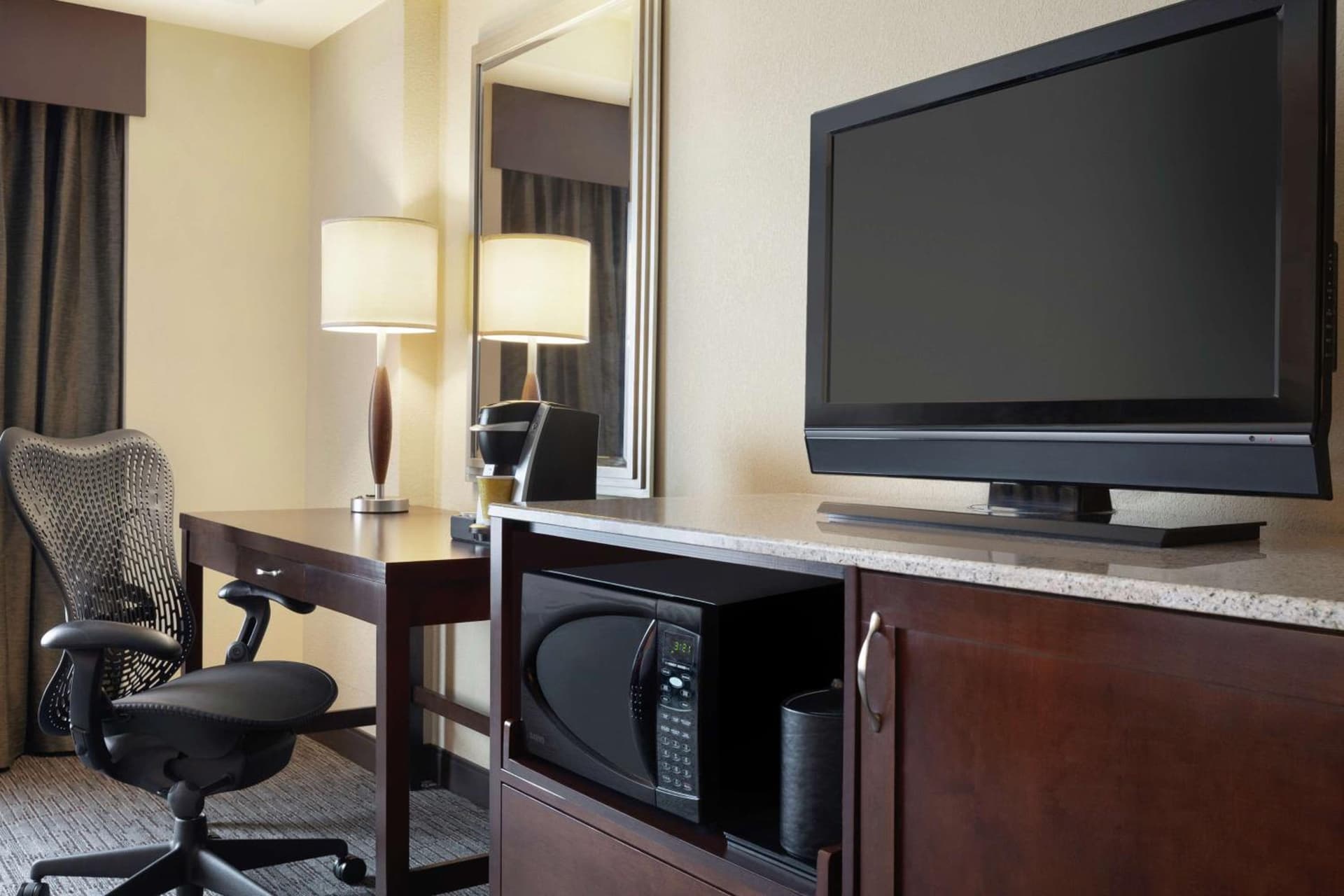 Premium Queen Room With Two Queen Beds And Roll-In Shower - Mobility Access at Hilton Garden Inn Atlanta Downtown in Atlanta, GA