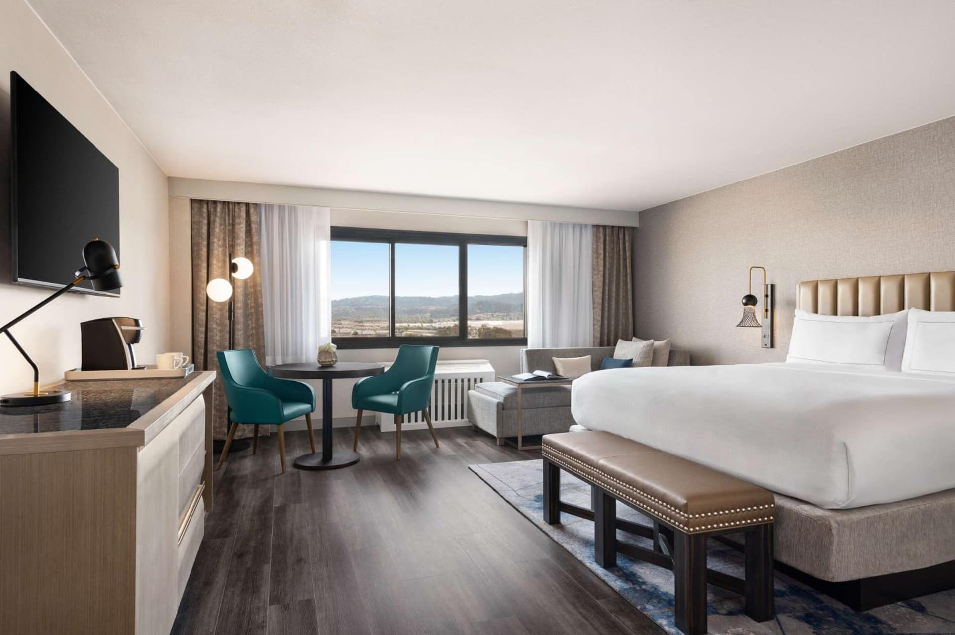 Deluxe King Room at DoubleTree by Hilton San Francisco South Airport Blvd in South San Francisco, CA