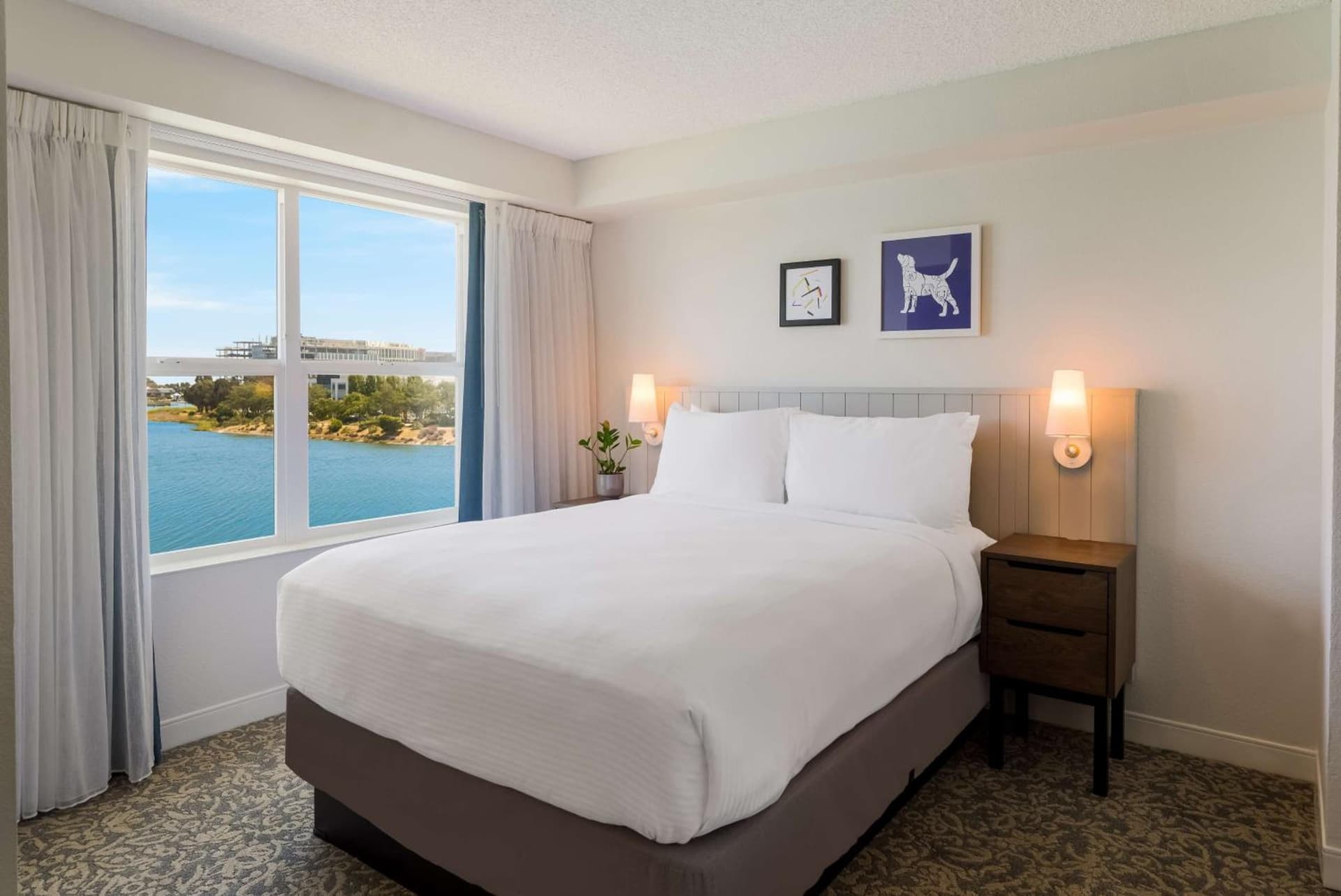 Bay View Studio Suite Queen at Sonesta ES Suites San Francisco Airport Oyster Point Waterfront in South San Francisco, CA