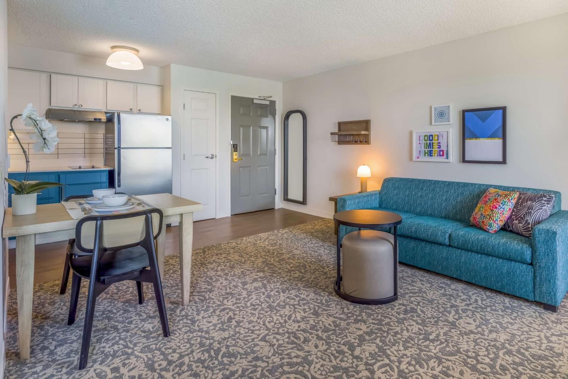 Mobility Accessible Bay View Studio Suite Queen Tub at Sonesta ES Suites San Francisco Airport Oyster Point Waterfront in South San Francisco, CA