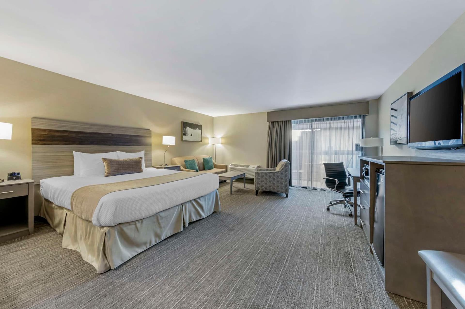 King Suite - Non-Smoking at Best Western Plus Executive Inn Rowland Height City of Industry in Rowland Heights, CA