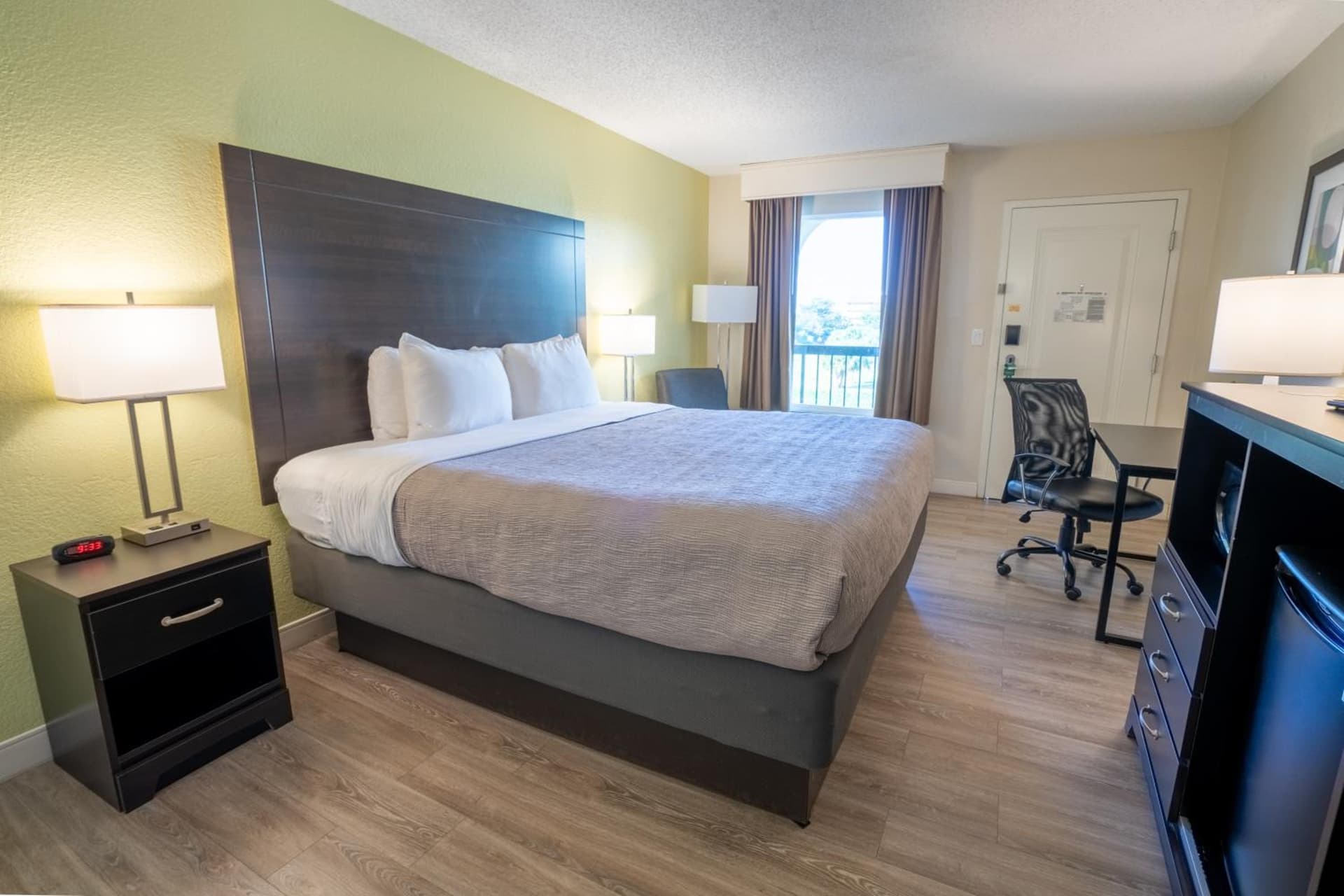 King Room - Non Smoking at Quality Inn Palm Beach International Airport in West Palm Beach, FL