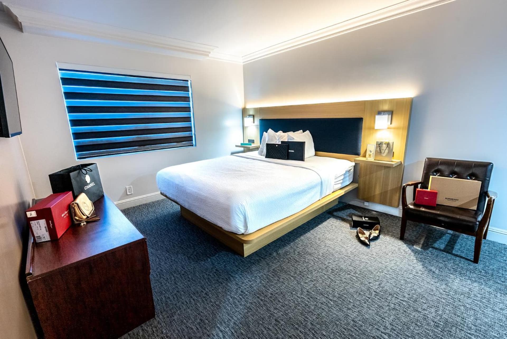1 Bedroom Suite, 1 King Bed with Kitchenette at The Live Hotel in Los Angeles, CA