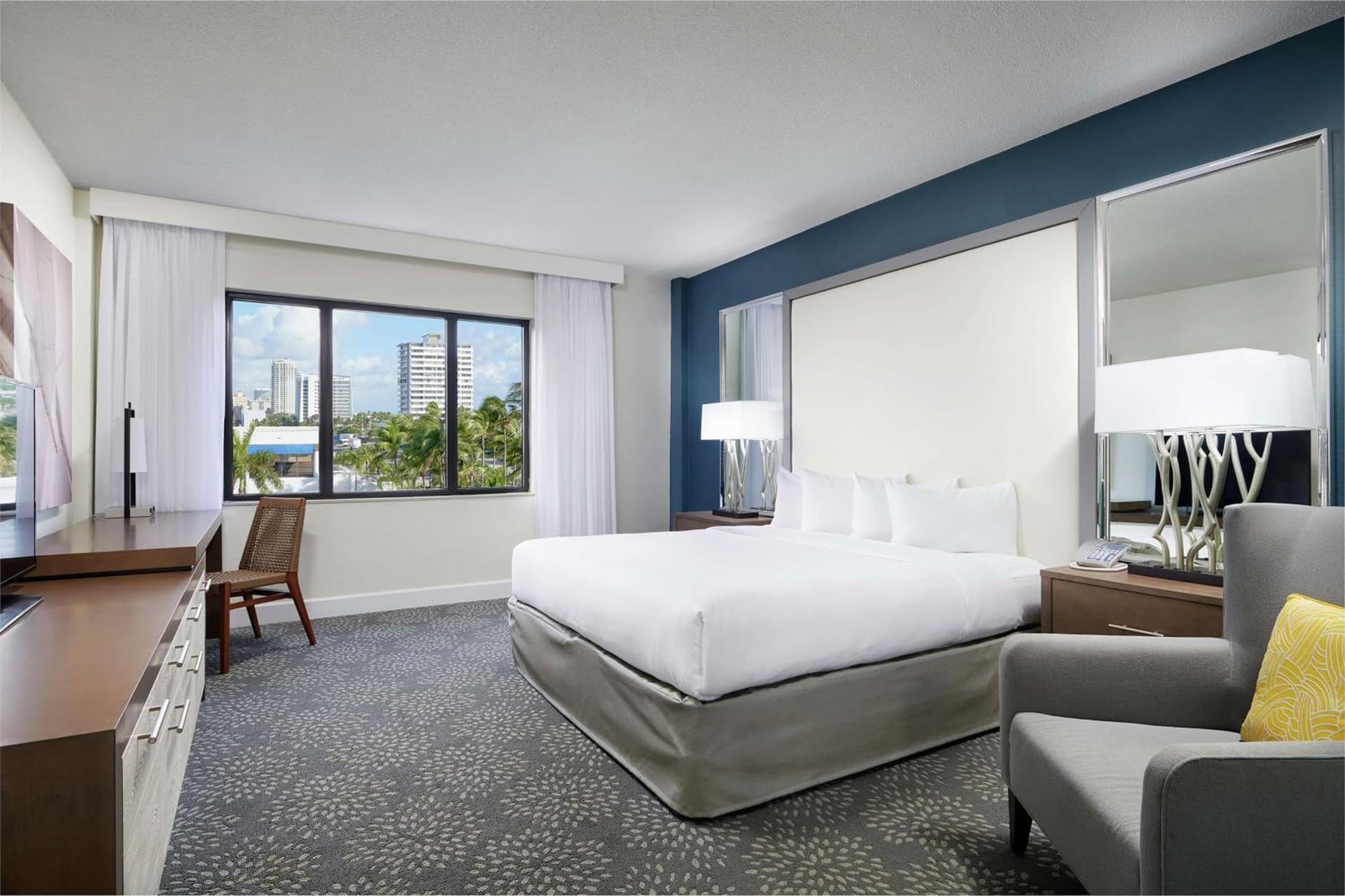 Studio Room with One King Bed and Courtyard - Marina Building at Bahia Mar Fort Lauderdale Beach - DoubleTree by Hilton in Fort Lauderdale, FL