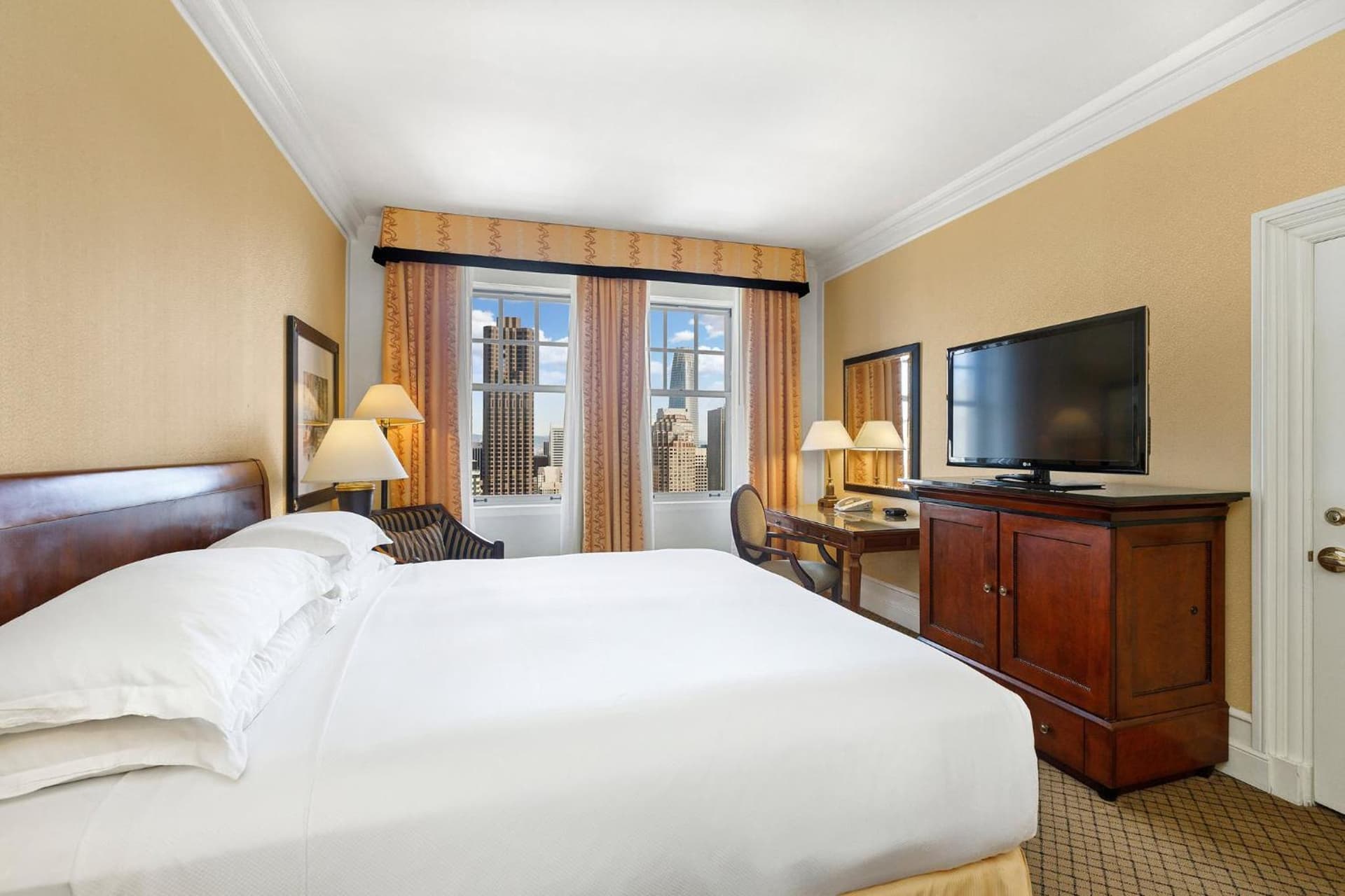 Classic King Room at InterContinental Mark Hopkins San Francisco by IHG in San Francisco, CA