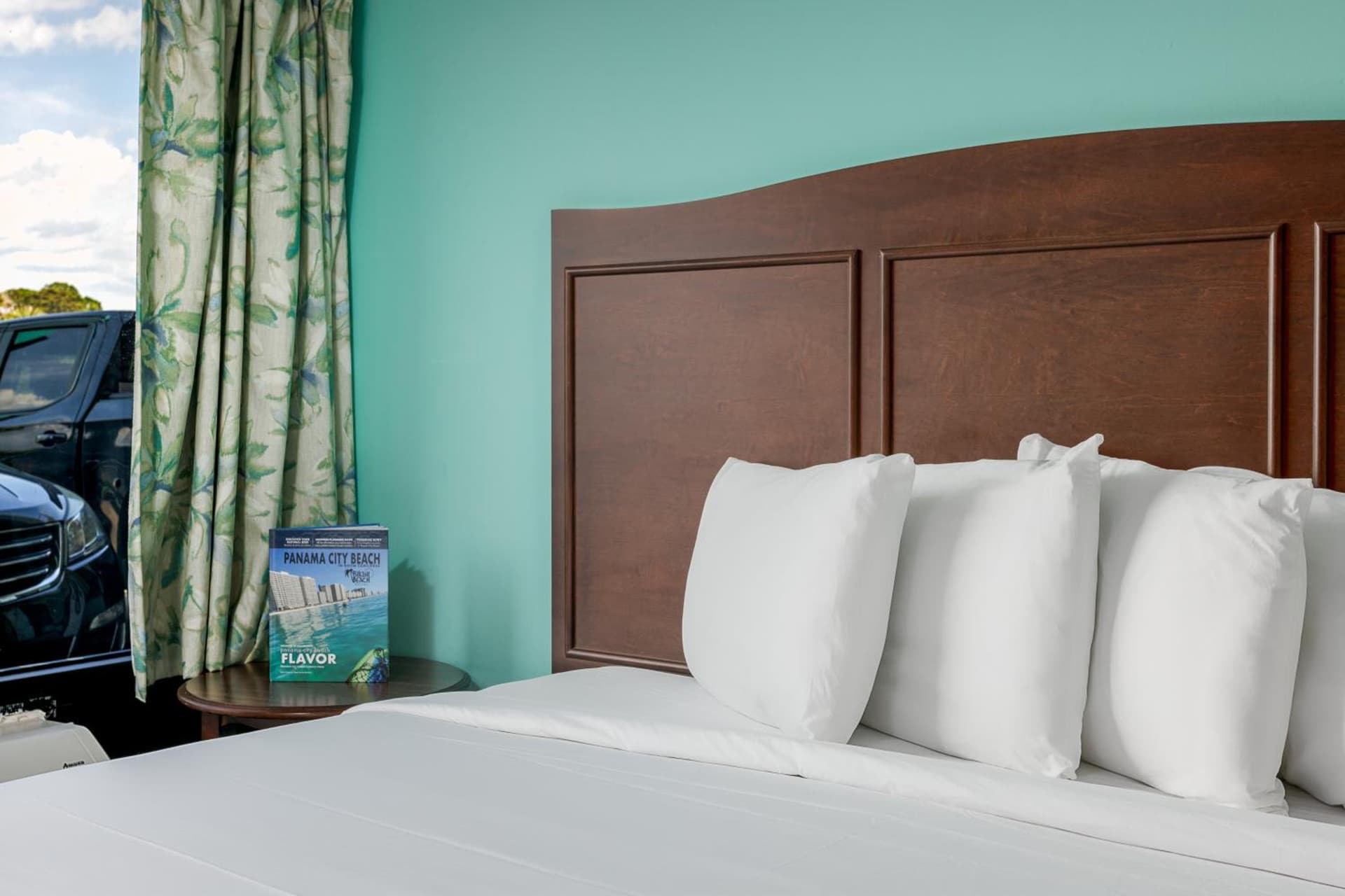 Deluxe Queen Room at Bikini Beach Resort in Panama City Beach, FL