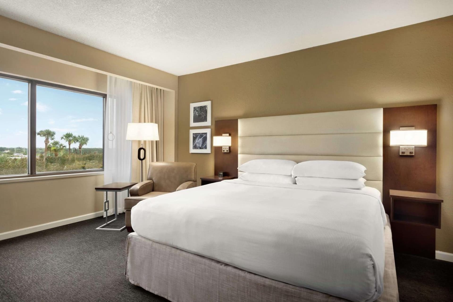 King Room with Bath Tub - Disability Access at DoubleTree by Hilton Orlando Downtown in Orlando, FL