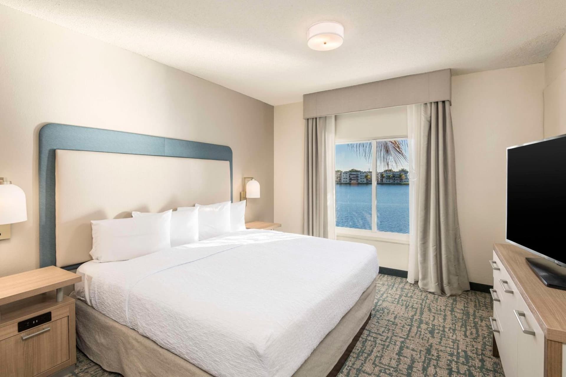 King Suite - Mobility Access/Non-Smoking at Homewood Suites Miami Airport/Blue Lagoon in Miami, FL