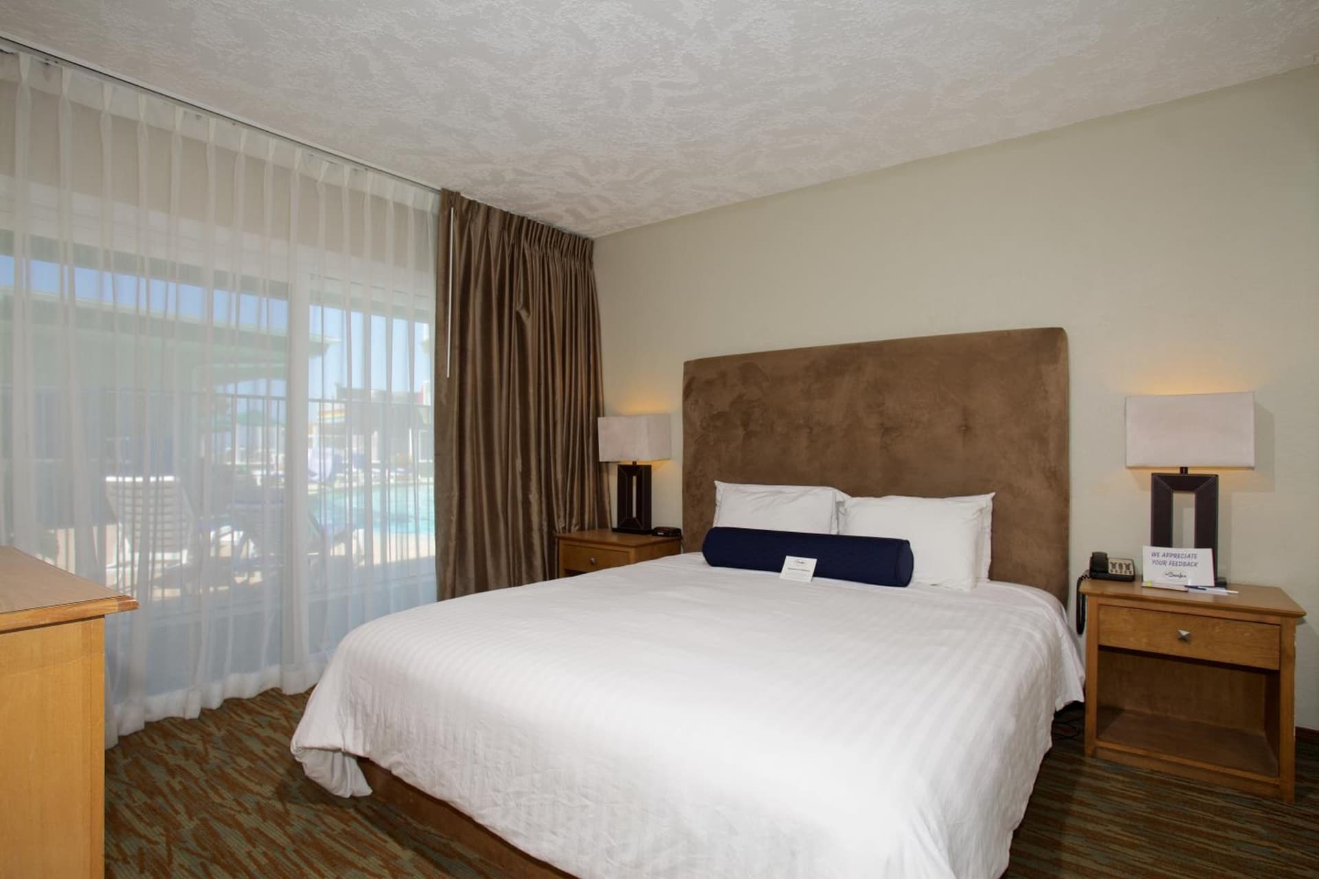 King Room - Disability Access at Surfer Beach Hotel in San Diego, CA