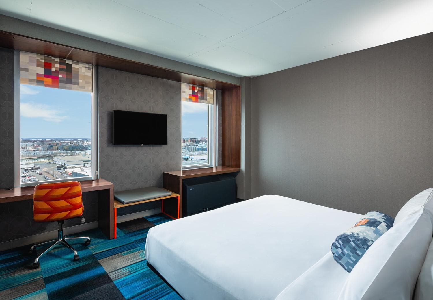 Aloft King, Guest room, 1 King at Aloft Boston Seaport District in Boston, MA