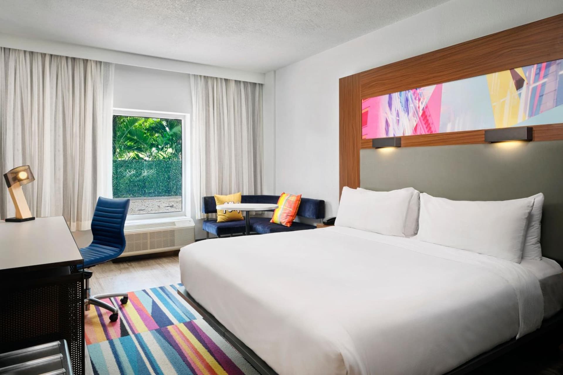 King Room with Roll-in Shower - Mobility and Hearing Accessible at Aloft Miami Dadeland in Kendall, FL