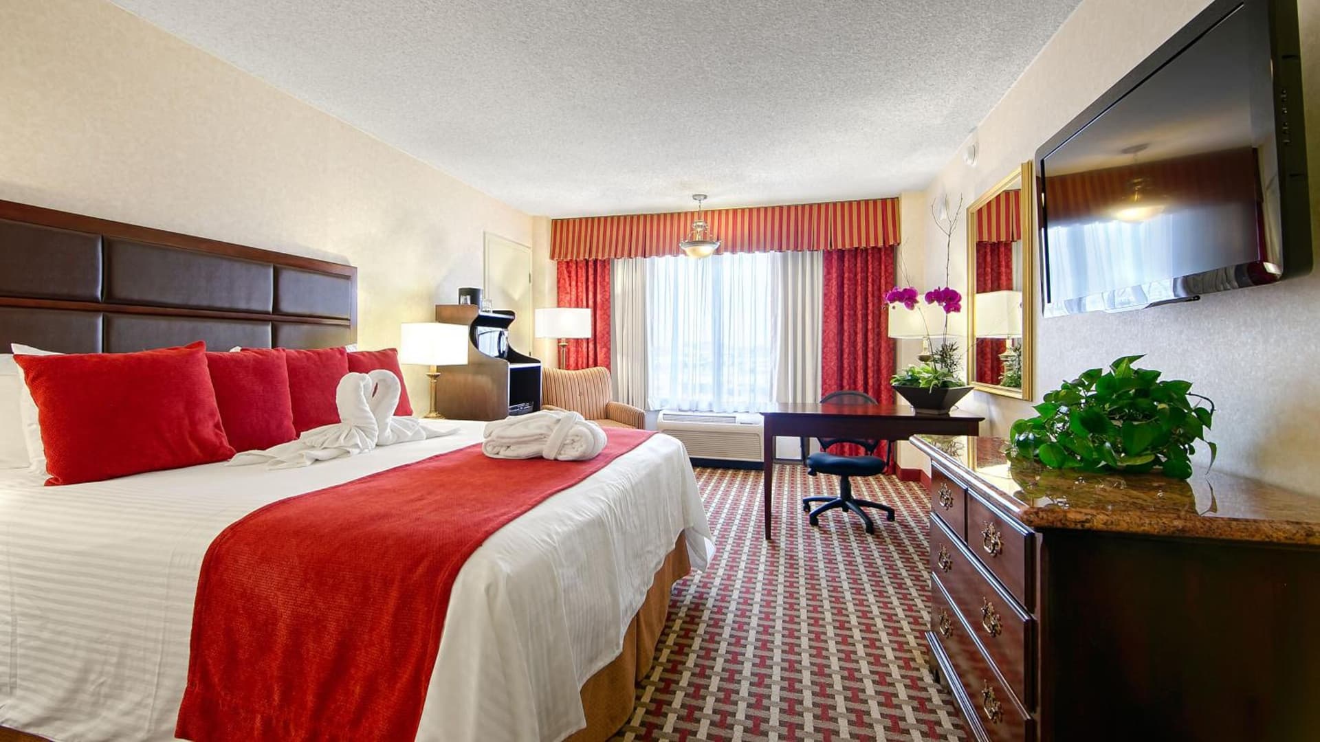 Executive King Room - Non-Smoking at Best Western Plus Grosvenor Airport Hotel in South San Francisco, CA