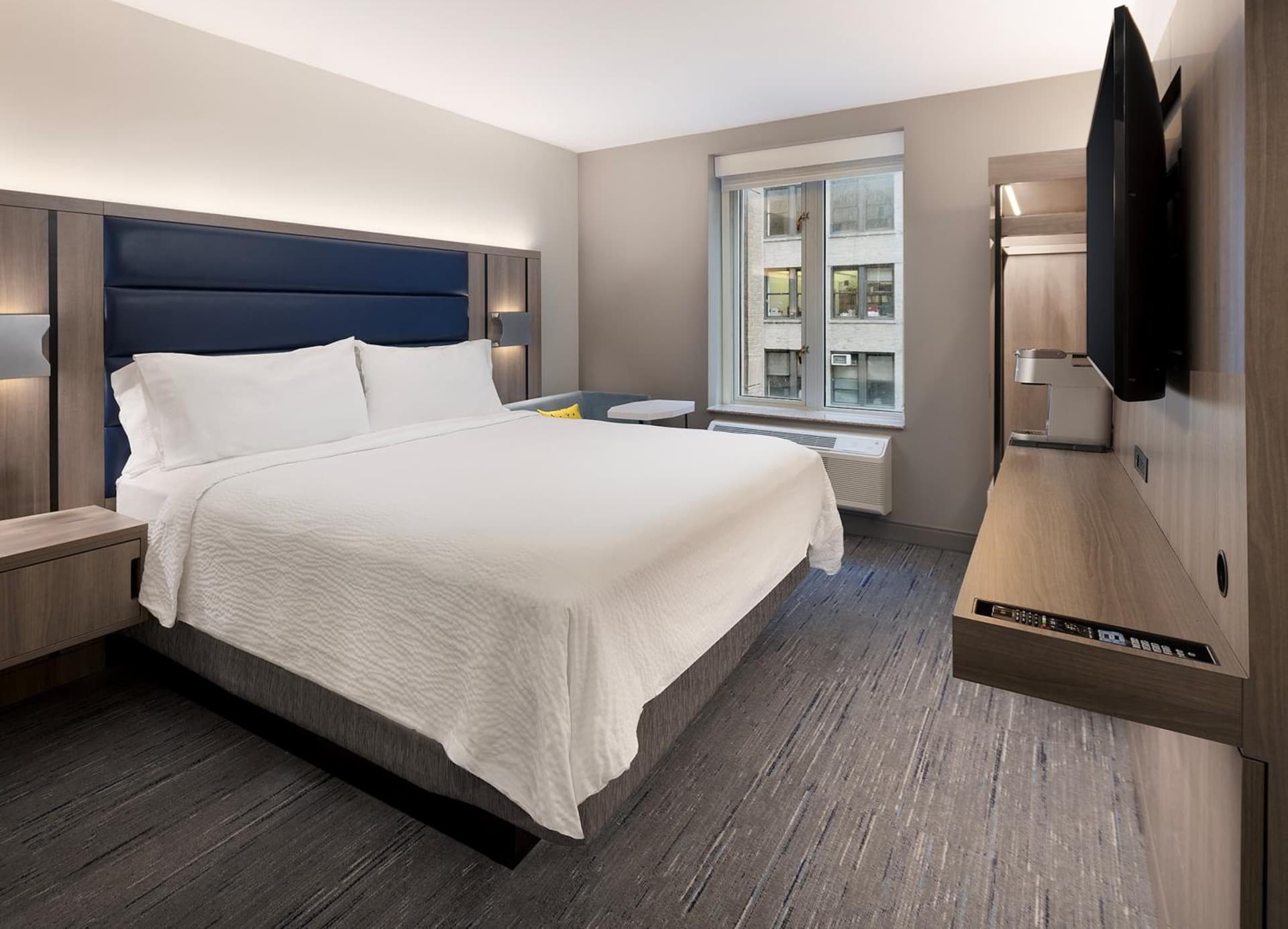 Standard King Room with Jetted Tub - High Floor at Holiday Inn Express NYC Chelsea - NoMad Area by IHG in New York, NY