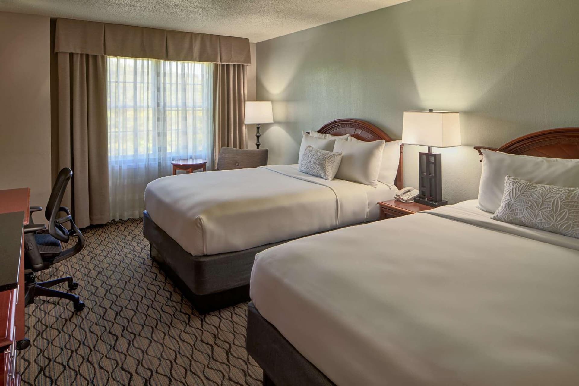 Deluxe Queen Room with Two Queen Beds at Sonesta Atlanta Airport South in Atlanta, GA