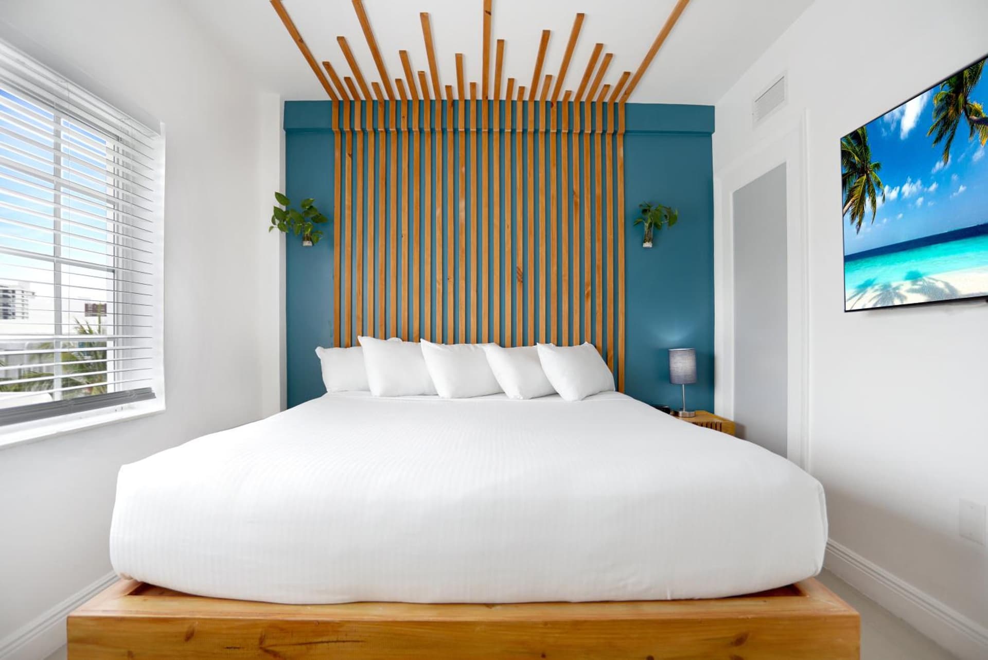 Deluxe Double Studio at Hotel Belleza in Miami Beach, FL