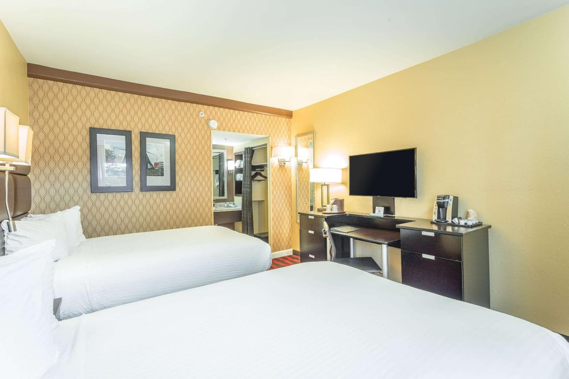 Double Room with Two Double Beds - Non-Smoking at Inn at the Peachtrees, an Ascend Collection Hotel in Atlanta, GA