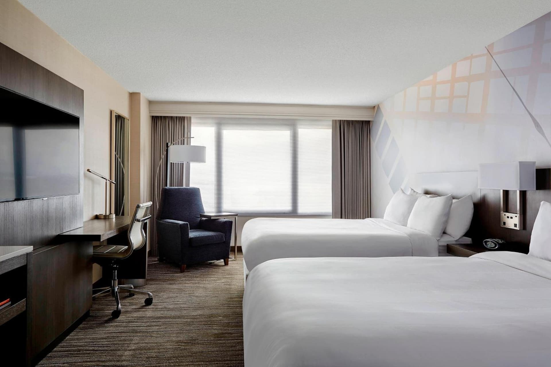 Guest Room with Two Double Beds at San Francisco Airport Marriott Waterfront in Burlingame, CA