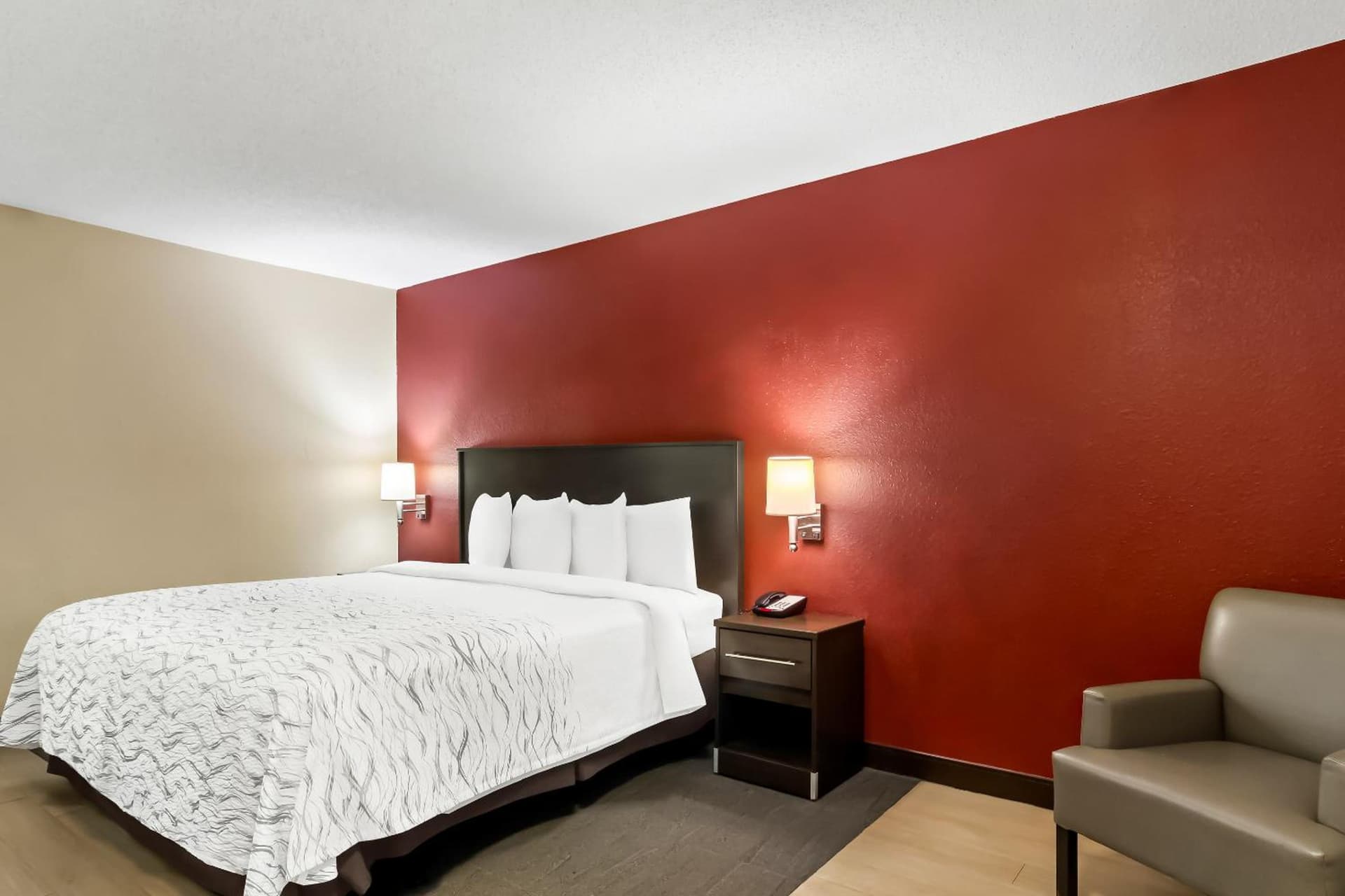 Superior King Room Smoke Free at Red Roof Inn PLUS+ Jacksonville – Southpoint in Jacksonville, FL