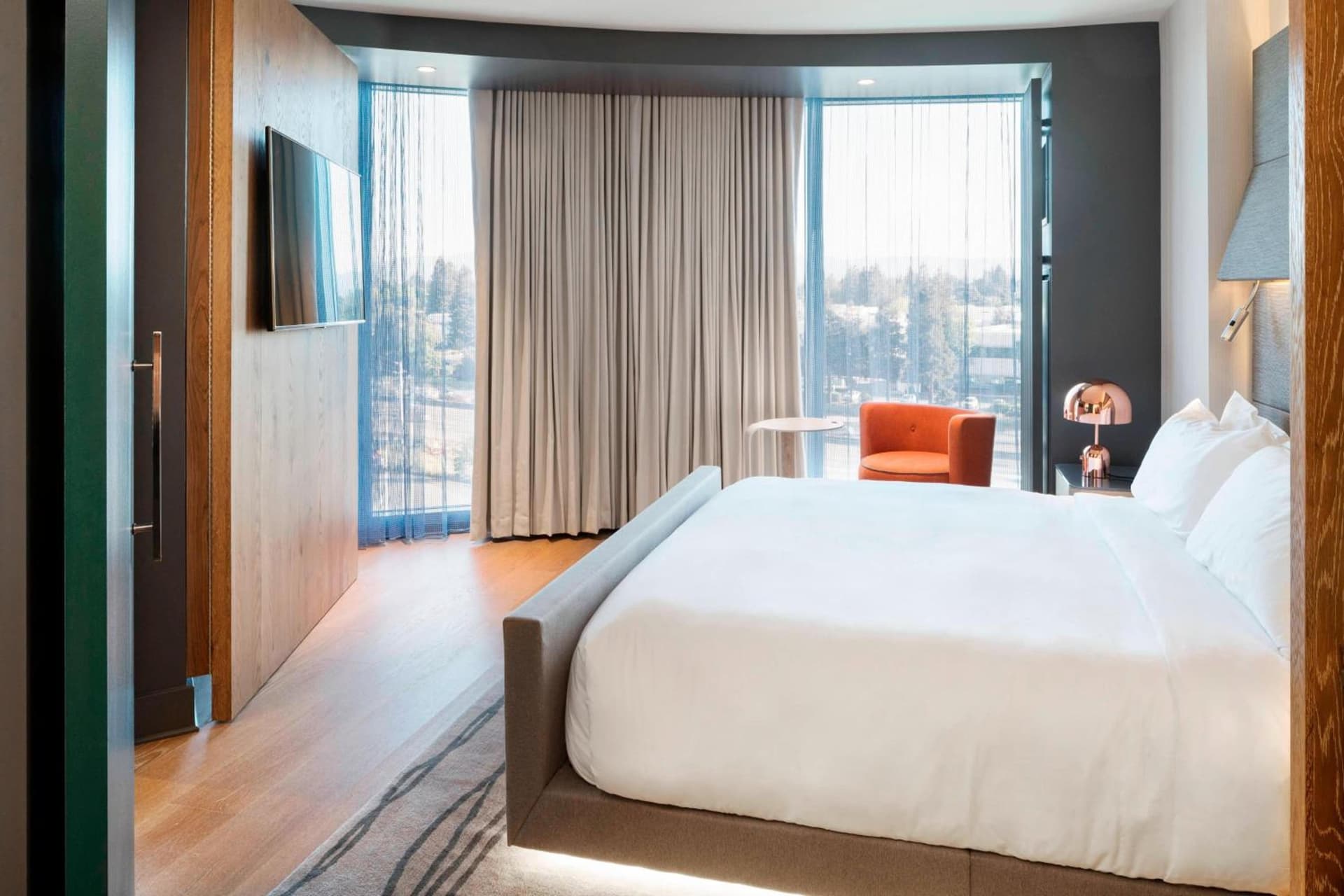 Corner King Room - Hearing Accessible at Hotel Nia, Autograph Collection in Menlo Park, CA