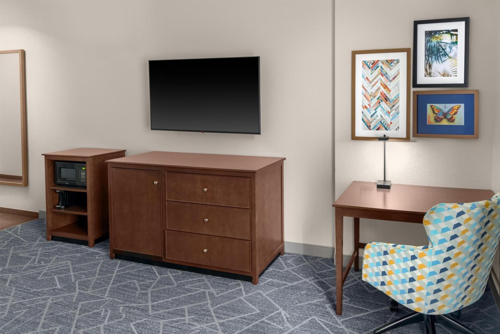 King Room - Mobility Access/Non-Smoking at Hampton Inn and Suites Coconut Creek in West Dixie Bend, FL