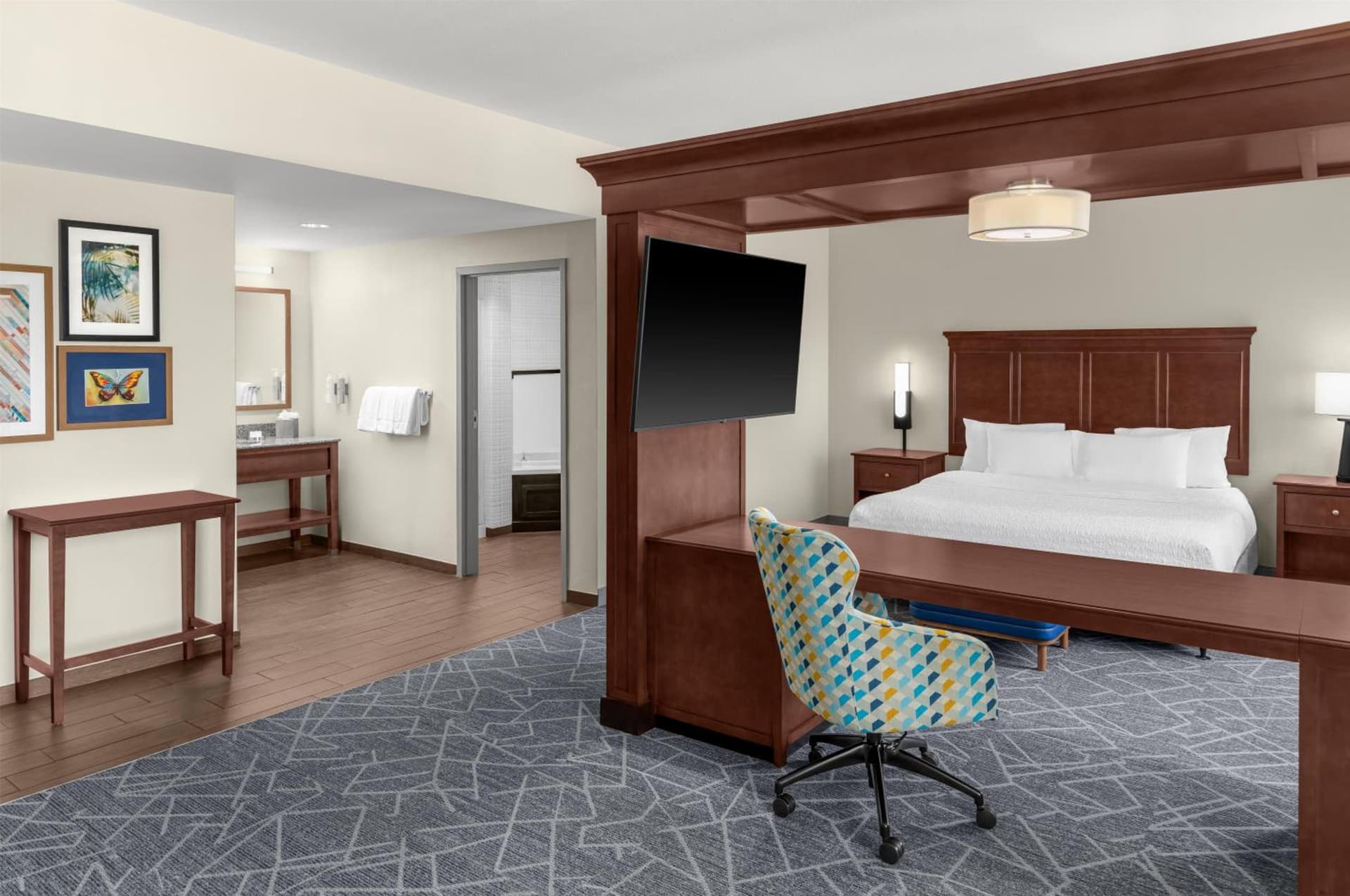 King Studio Suite with Spa Bath at Hampton Inn and Suites Coconut Creek in West Dixie Bend, FL
