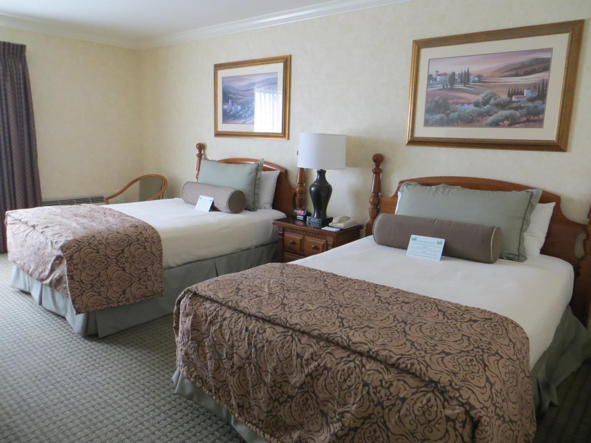 Superior Double Room with Two Double Beds at Cow Hollow Inn and Suites in San Francisco, CA