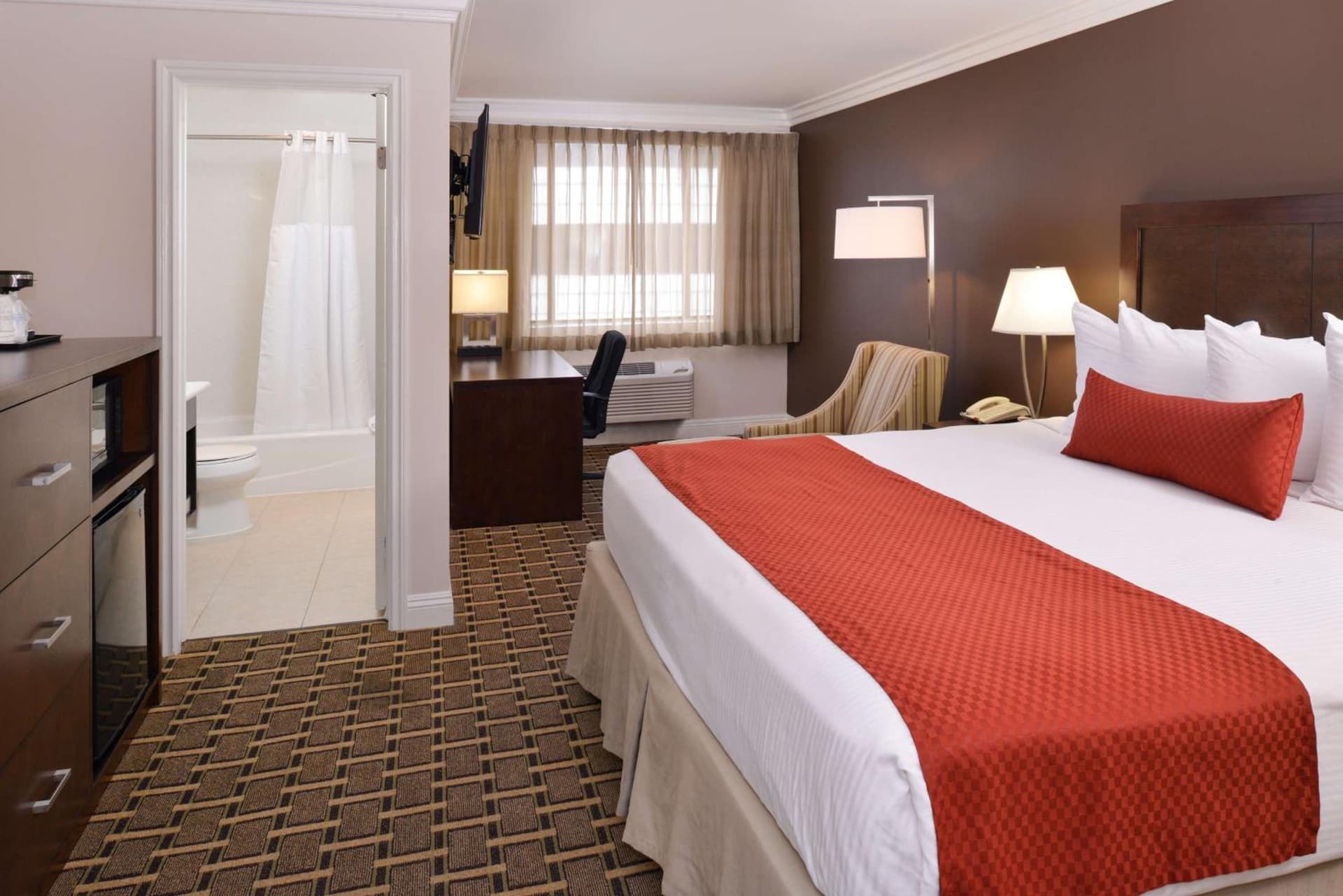 King Room - Non-Smoking at Best Western Plus LA Mid-Town Hotel in Los Angeles, CA