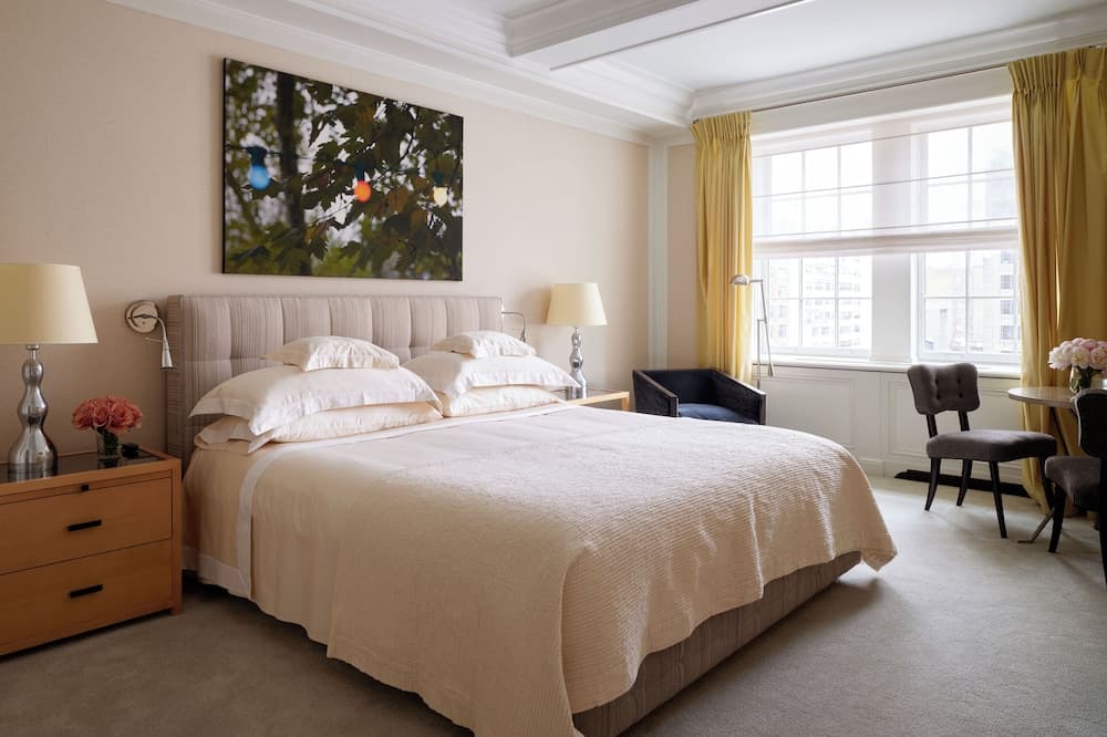 Superior Courtyard King Room at The Mark in New York, NY