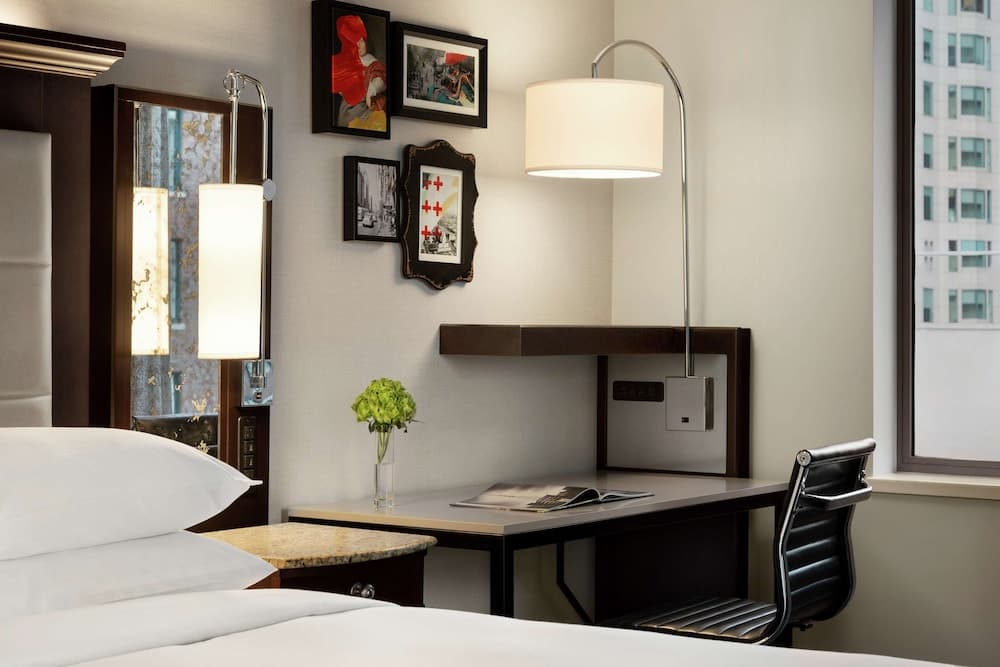 Deluxe Room, 1 King Bed at Hilton Checkers Los Angeles in Los Angeles, CA