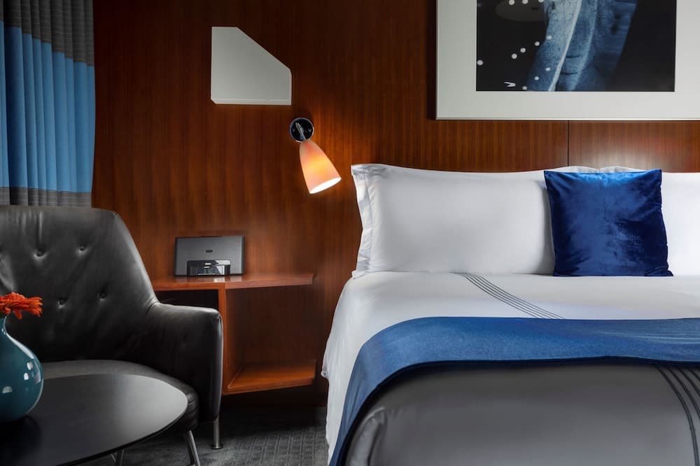 Deluxe Room, 1 King Bed at 6 Columbus Central Park Hotel in New York, NY
