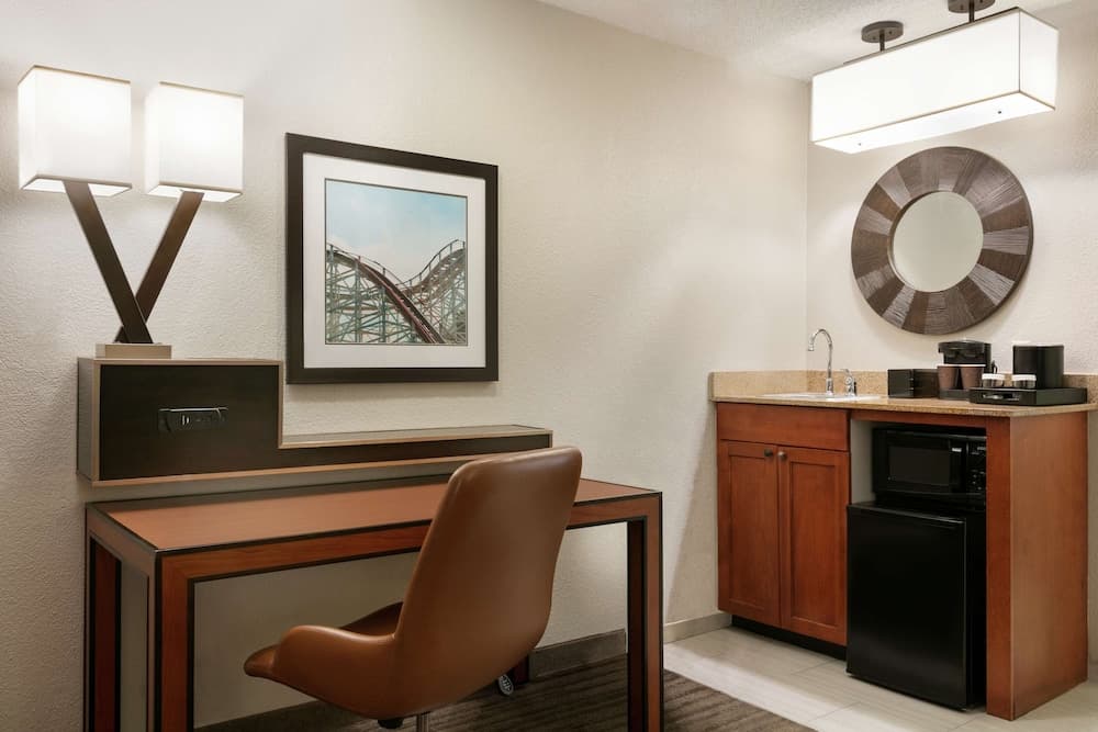 Suite, 1 King Bed, Non Smoking at Embassy Suites by Hilton Orlando International Dr ICON Park in Orlando, FL