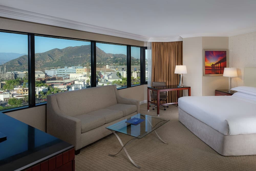 Executive Room, 1 King Bed with Sofa bed, Corner at Hilton Los Angeles-Universal City in Los Angeles, CA
