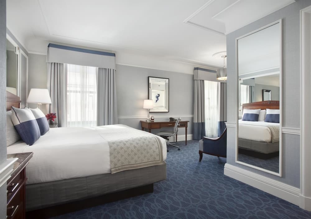 STUDIO SUITE 1 King Mobility Access Roll-in shower with grab bars- 415sf, 38sm - spacious room at Fairmont Copley Plaza, Boston in Boston, MA